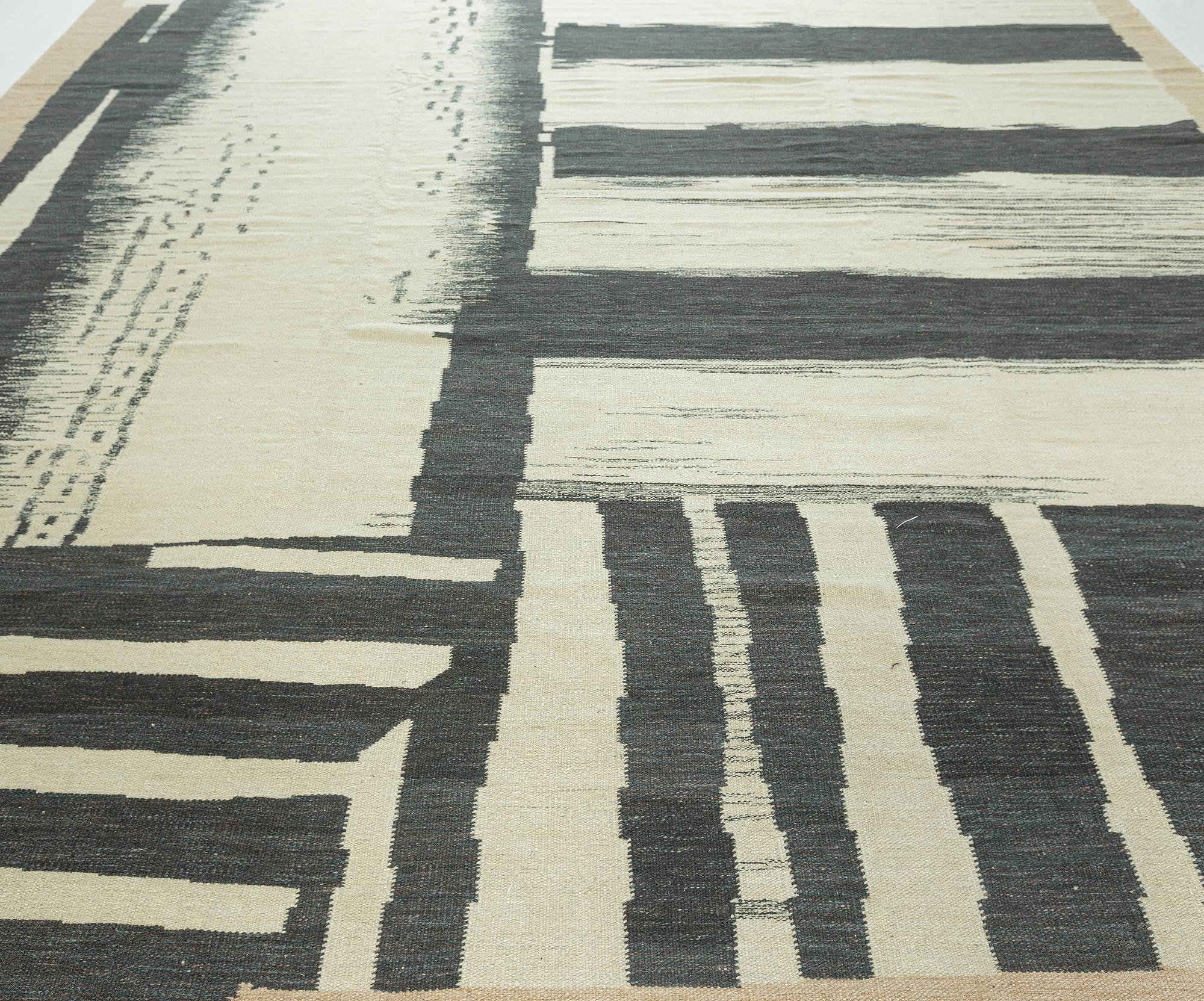 XXI secolo e contemporaneo Grande tappeto geometrico moderno a trama piatta di Doris Leslie Blau in vendita