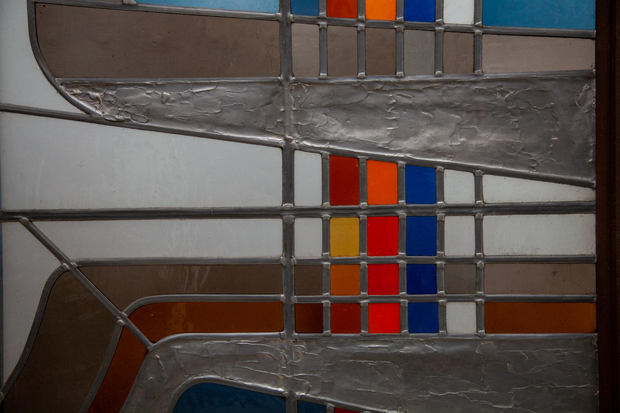Großes modernes farbiges Glasfenster von Guy Massinon, Glasmalerei, Belgien, 1980 im Angebot 2