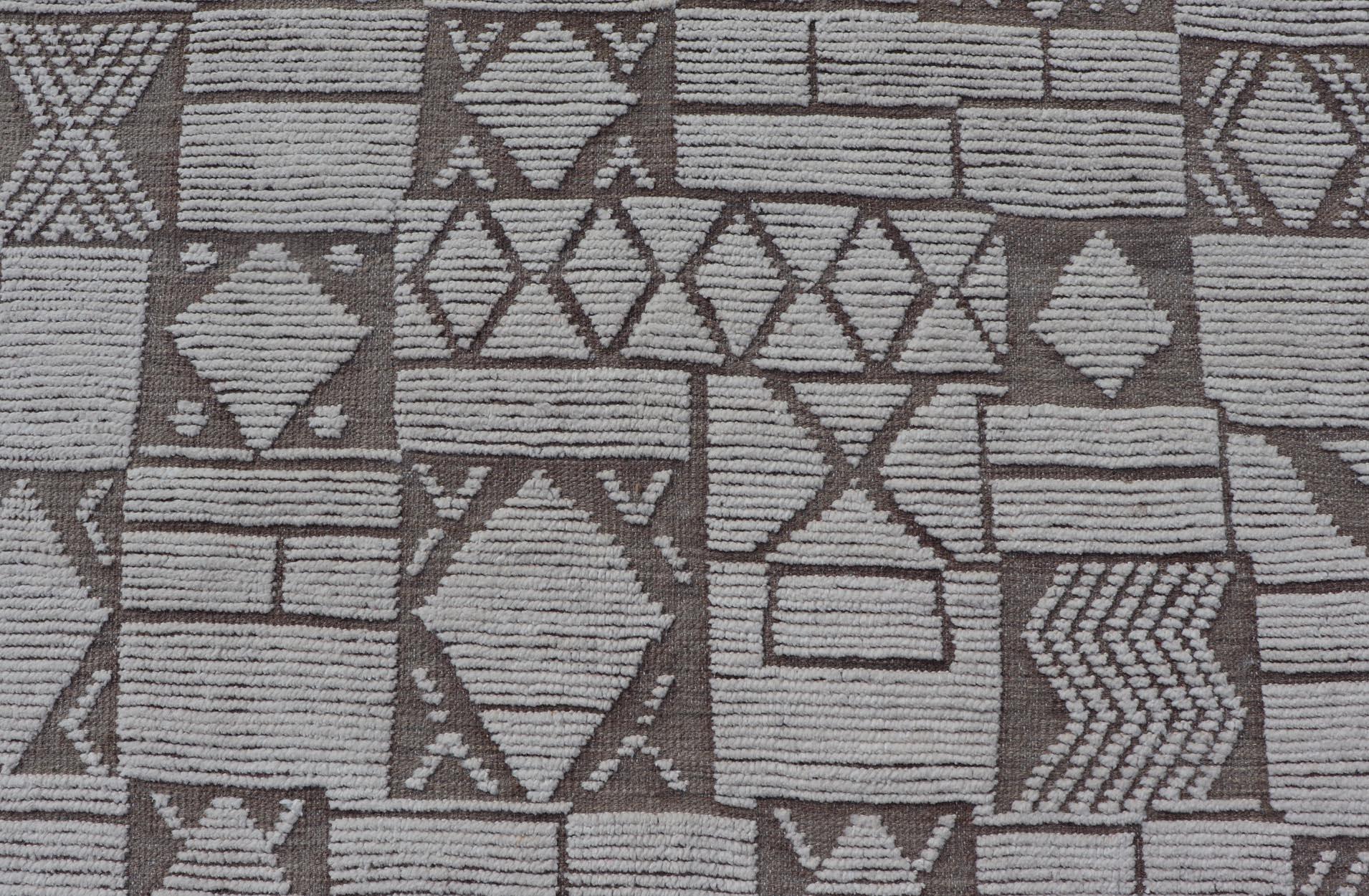 Afghan Large Modern Hand-Knotted Moroccan Rug in Wool with Sub-Geometric 11'6 x 18'3 For Sale