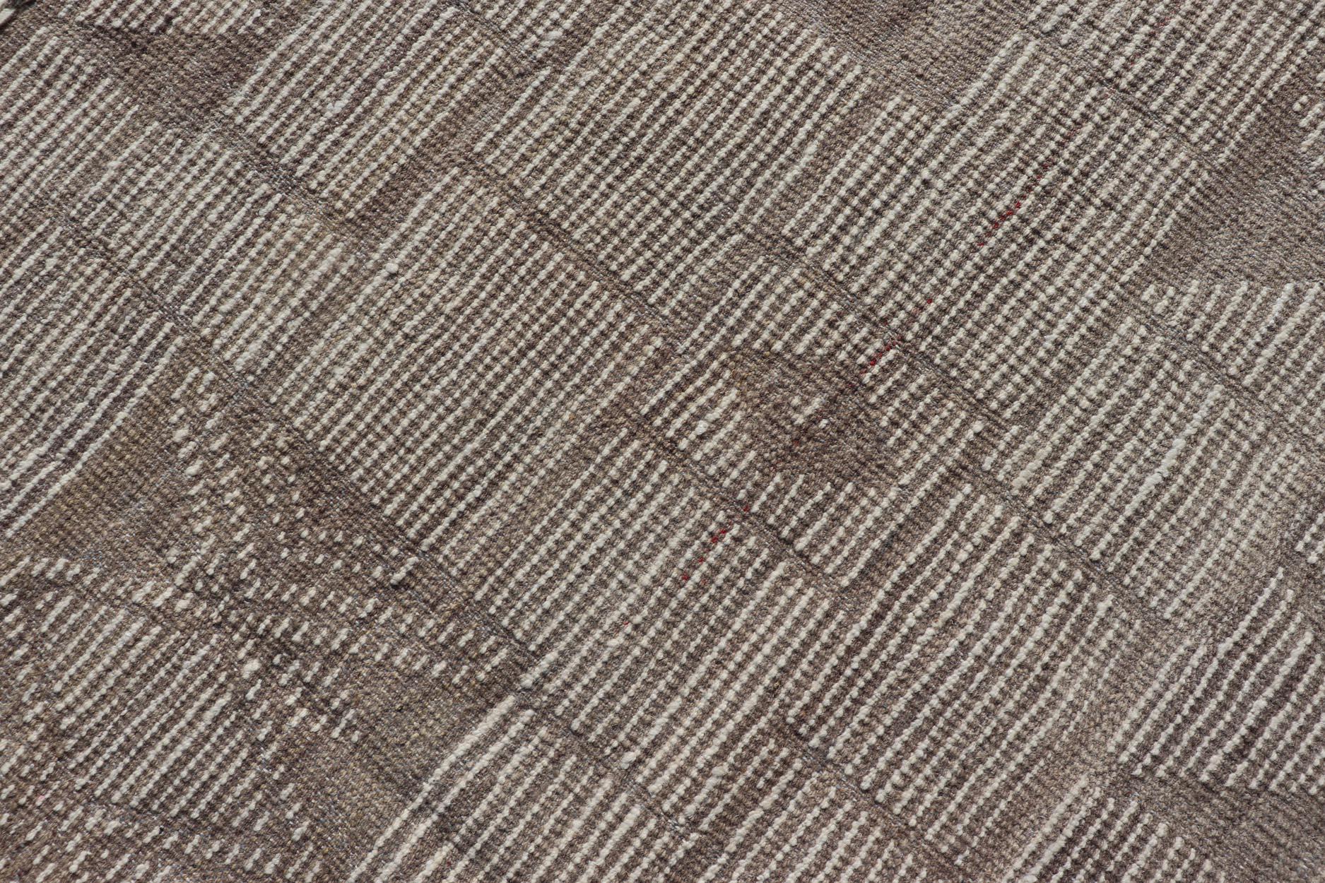 Large Modern Hand-Knotted Moroccan Rug in Wool with Sub-Geometric 11'6 x 18'3 For Sale 3