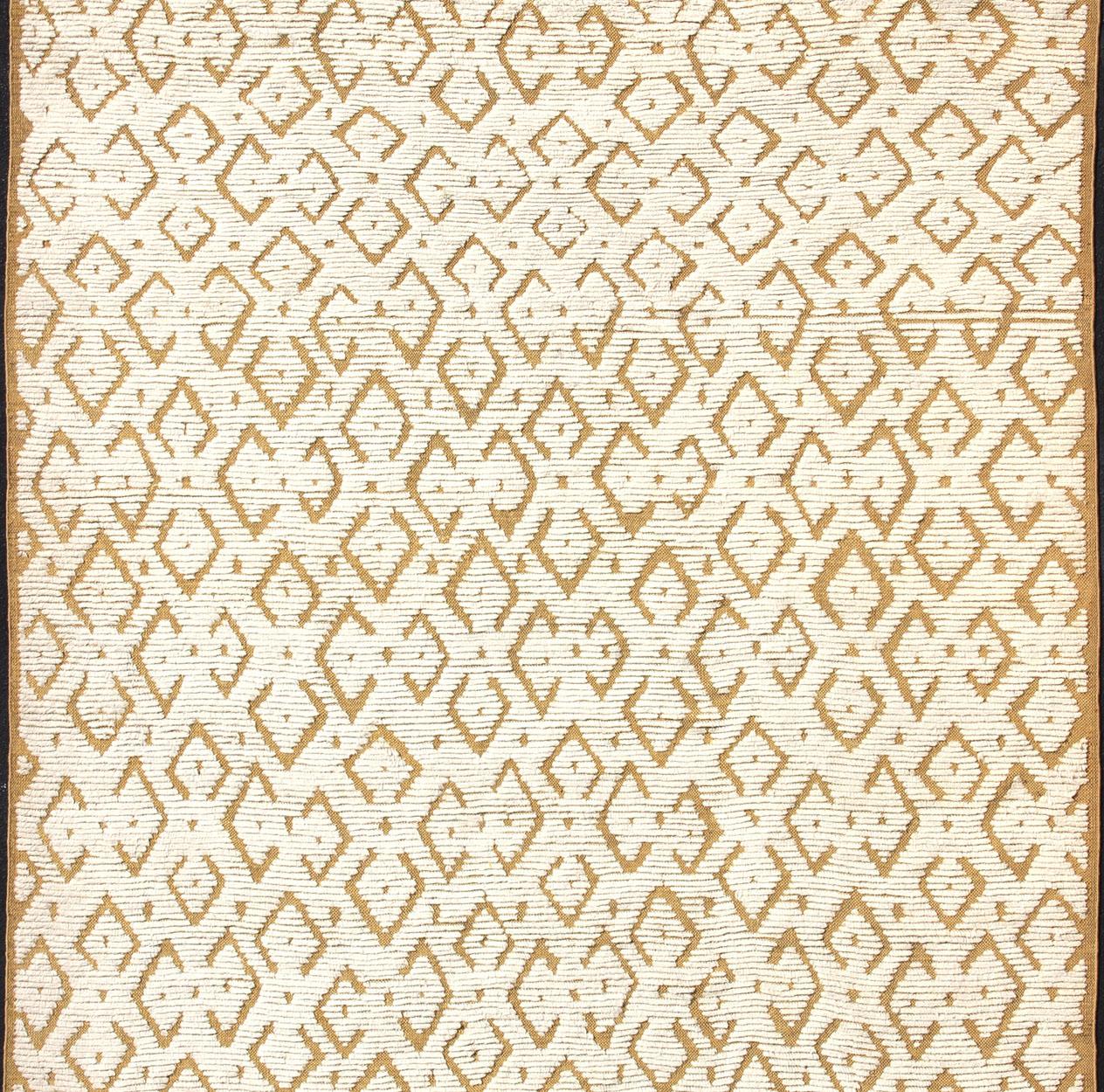 Contemporary Large Modern Hand-Knotted Rug in Wool with Diamond Design in Marigold and Cream For Sale