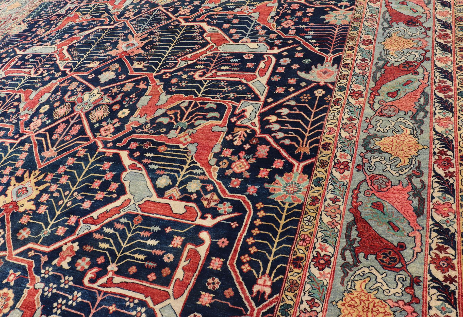 Großer moderner indischer Bidjar-Teppich aus Wolle in Blau-, Rot- und Rosatönen 10'0 x 14'1 im Zustand „Hervorragend“ im Angebot in Atlanta, GA