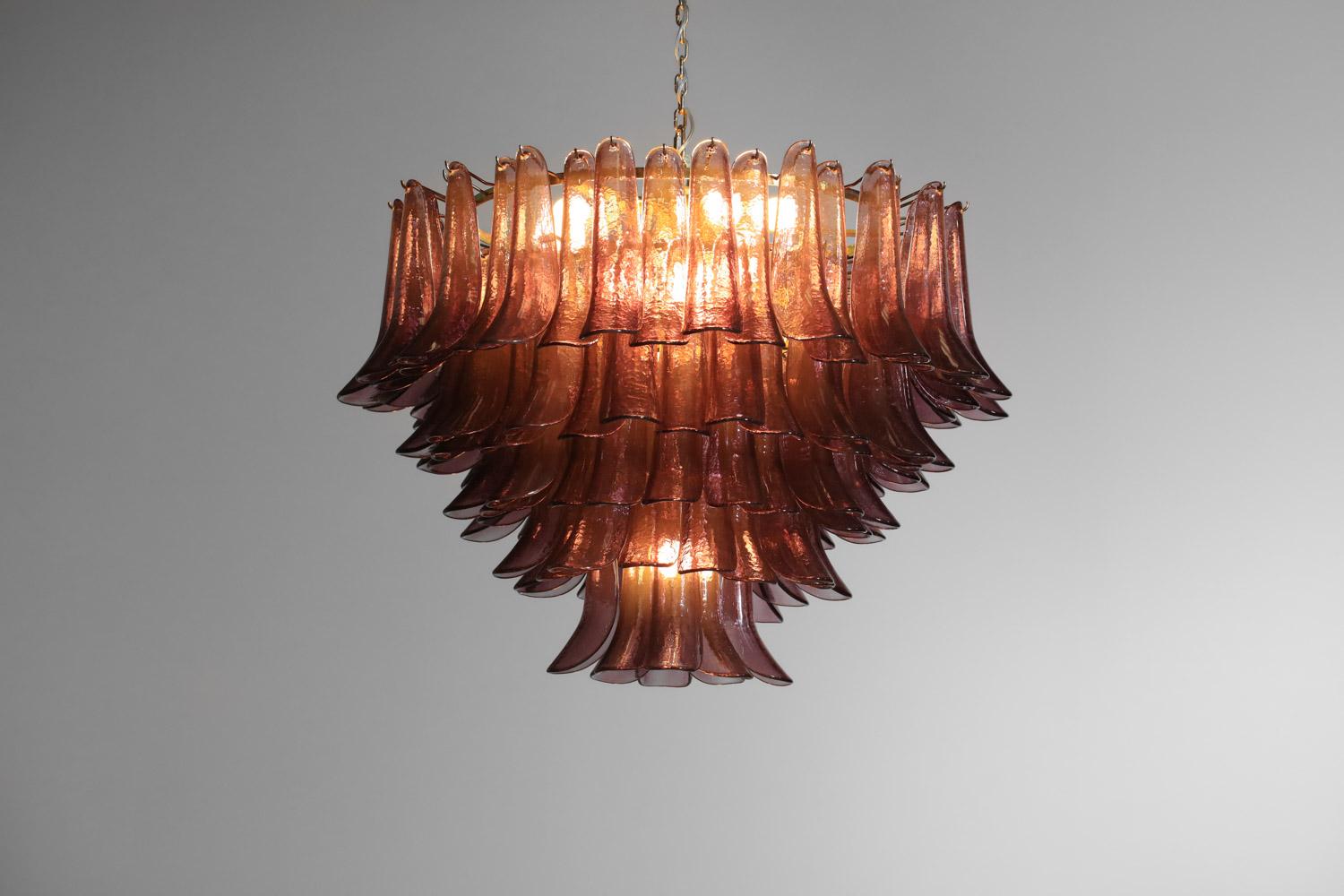 Large modern Italian Murano chandelier with palmettes 