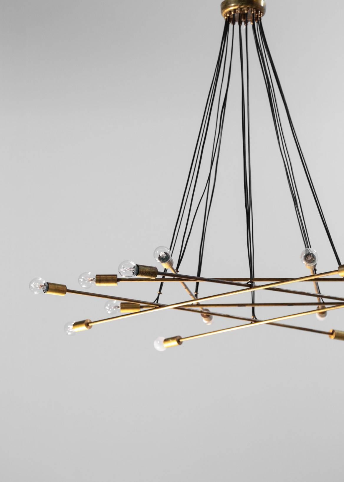 European Large Modern Italian Pendant/Chandelier Sixteen-Light, Gino Sarfatti Style For Sale