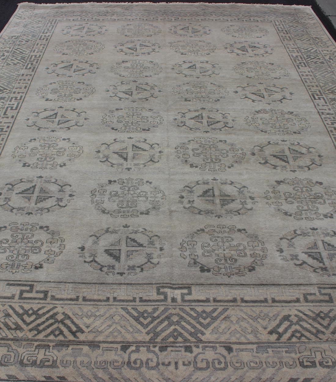 Large Modern Khotan Design in Gray, Silver, and Gray Blue with All Over Design In New Condition For Sale In Atlanta, GA
