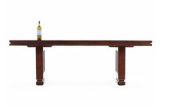 Grande tavolo da pranzo moderno in mogano