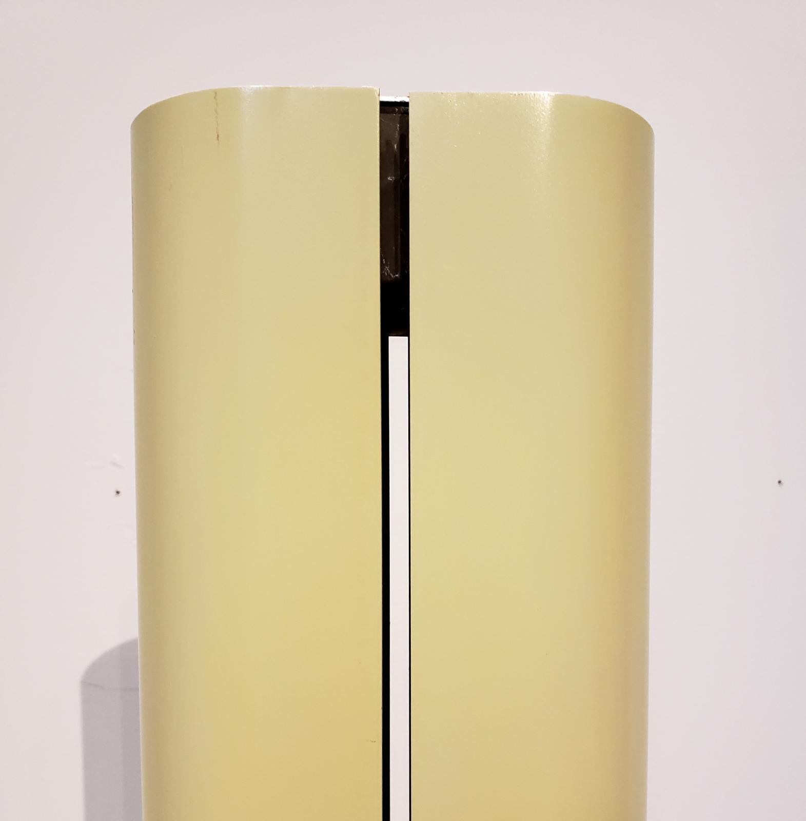 Italian Large Modern Megaron Floor Lamp Designed by Gianfranco Frattini for Artemide For Sale