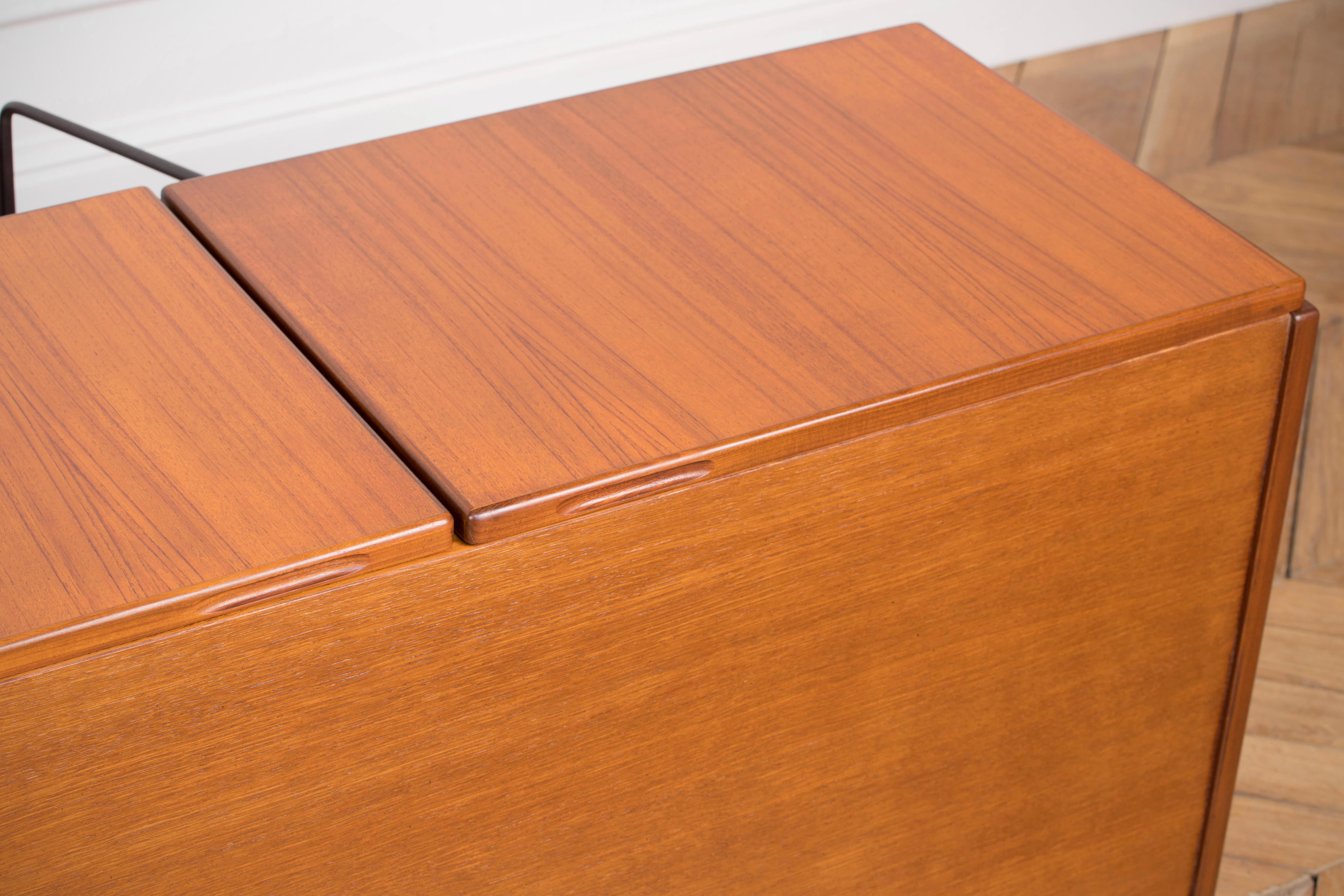 Large Modern Midcentury Sideboard Minimal Design 8