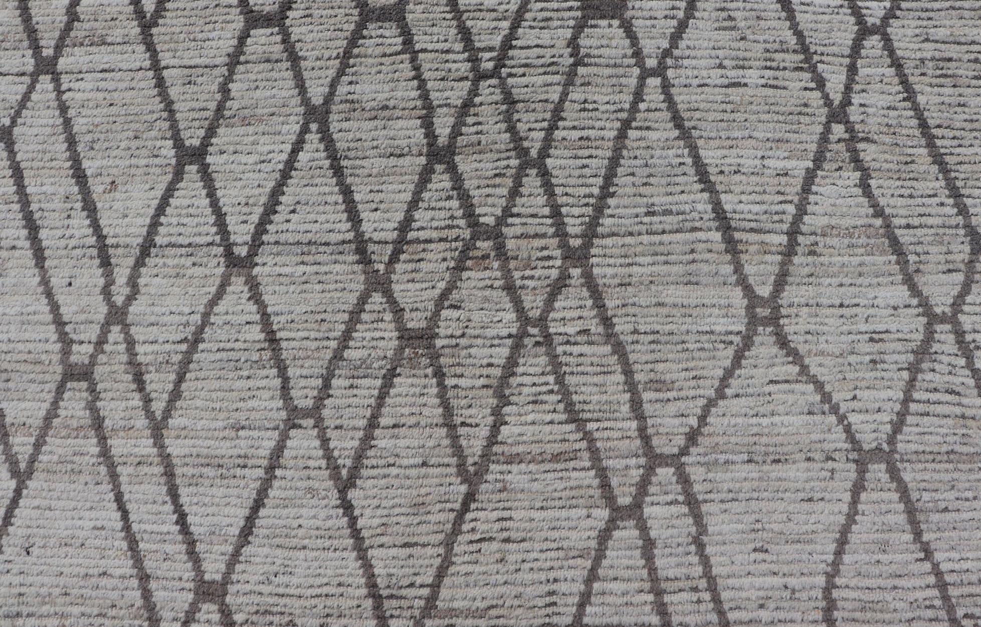 Großer moderner marokkanischer Teppich in neutralen und warmen Tönen  14'7 x 16'5 im Angebot 7