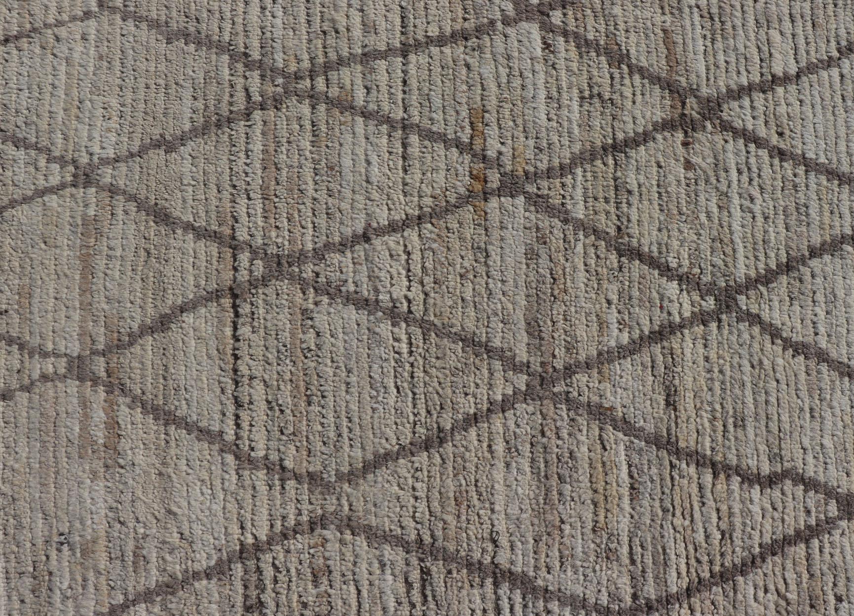 Großer moderner marokkanischer Teppich in neutralen und warmen Tönen  14'7 x 16'5 im Angebot 1