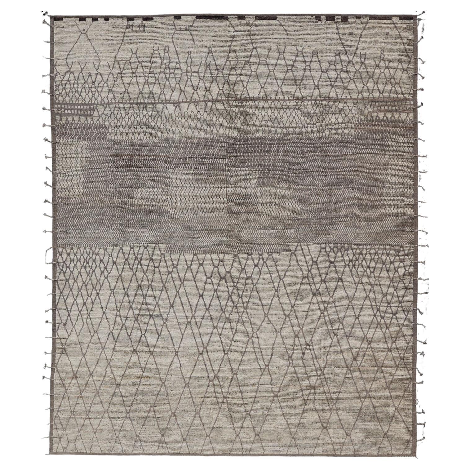 Grand tapis marocain aux tons neutres et chauds  14'7 x 16'5