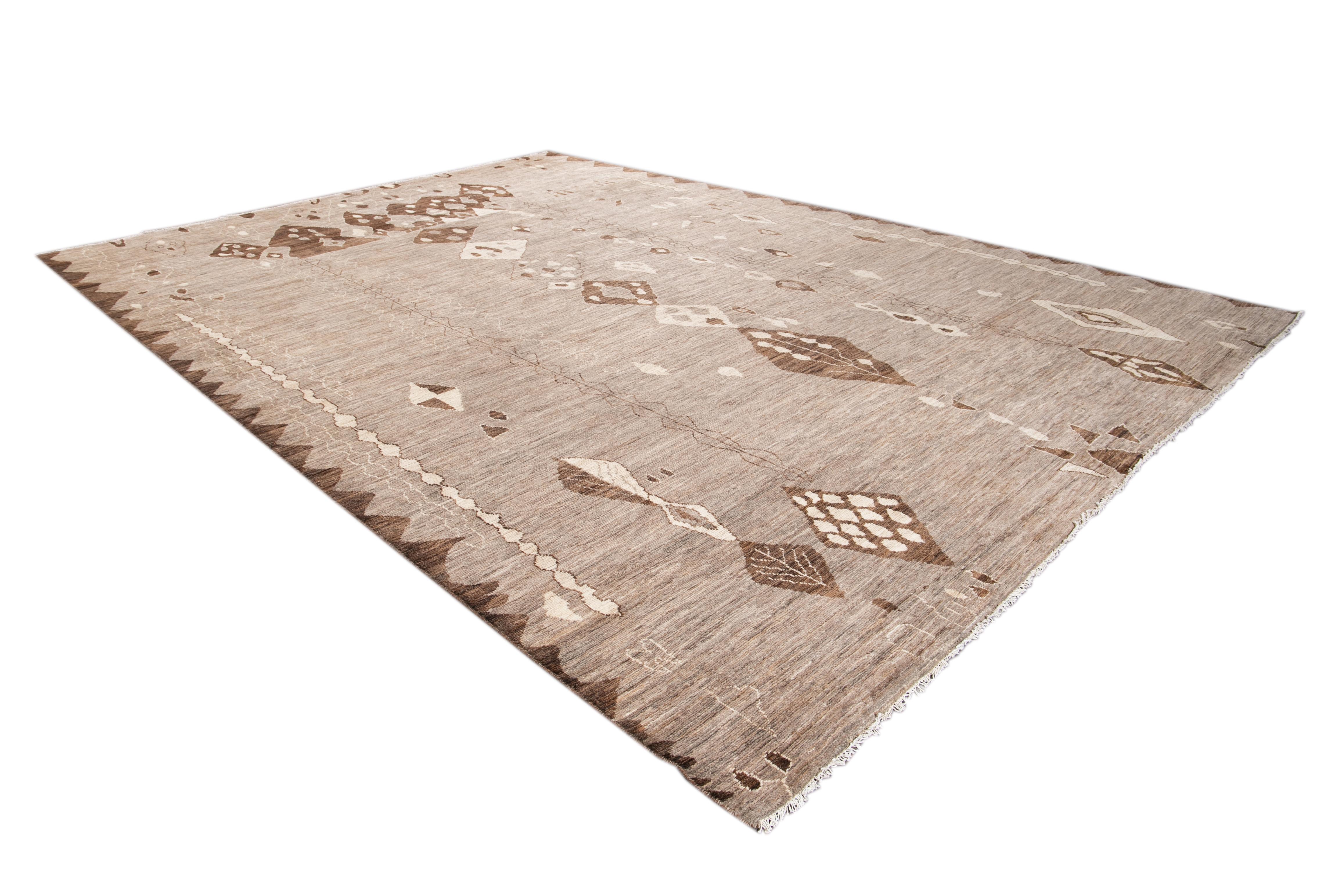 Large Modern Moroccan-Style Tribal Wool Rug In New Condition For Sale In Norwalk, CT