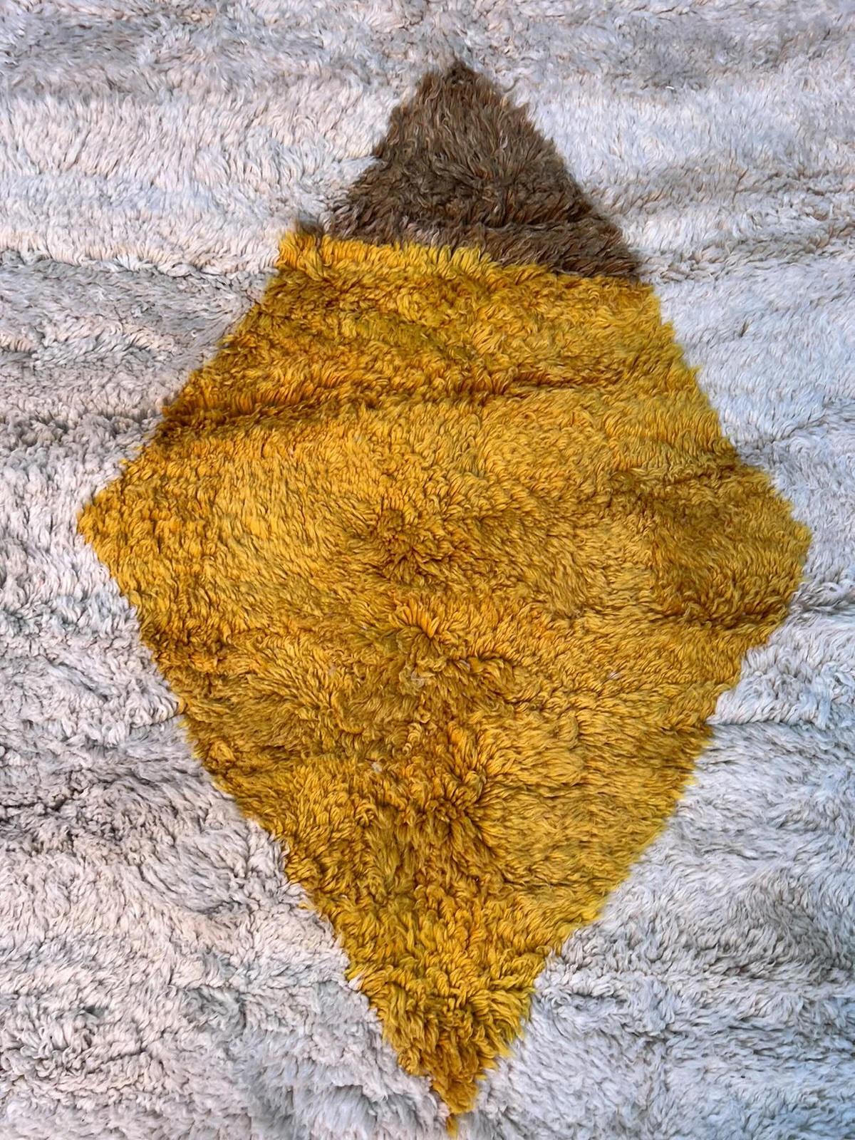 Contemporary Large Modern Moroccan Wool Beni M'Rirt Rug with Abstract Brown and Yellow Design For Sale