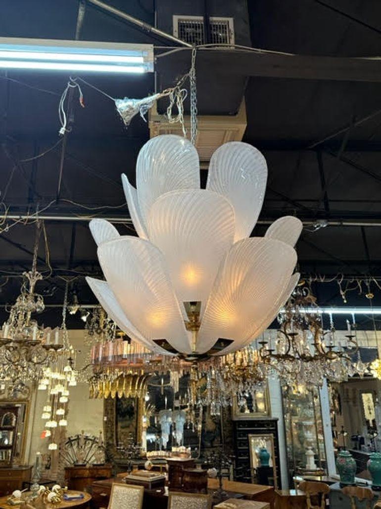 Exceptional large scale modern Murano tulip glass and brass chandelier. Featuring beautiful white textured glass and brass details. Amazing!