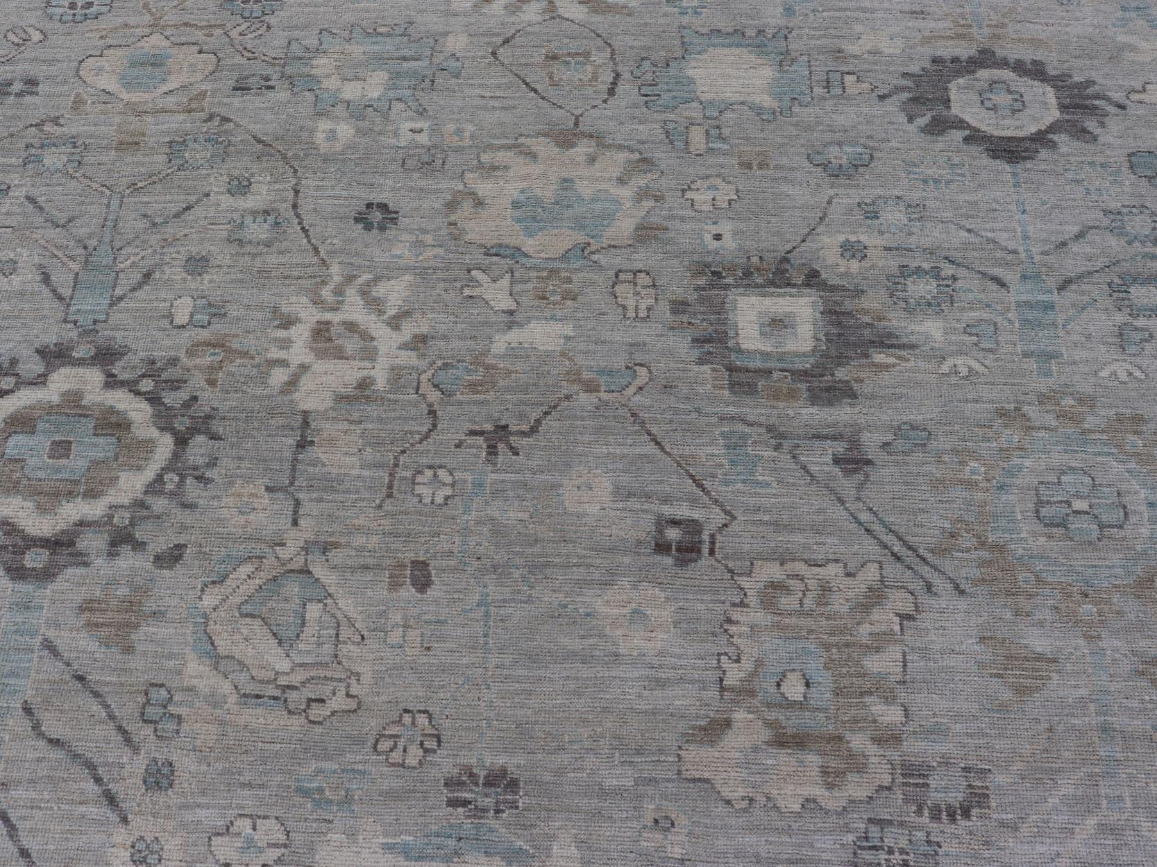sfondo azzurro chiarissimo