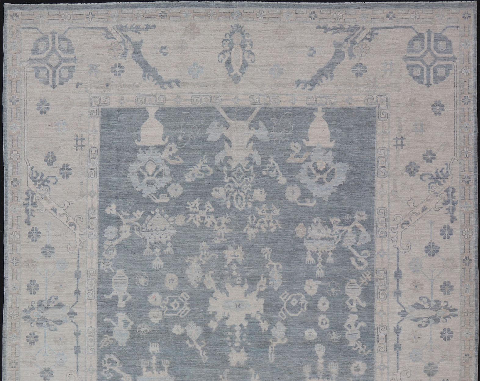 Large Modern Oushak Rug with Muted Tones of Blue, Gray, and Cream For Sale 2