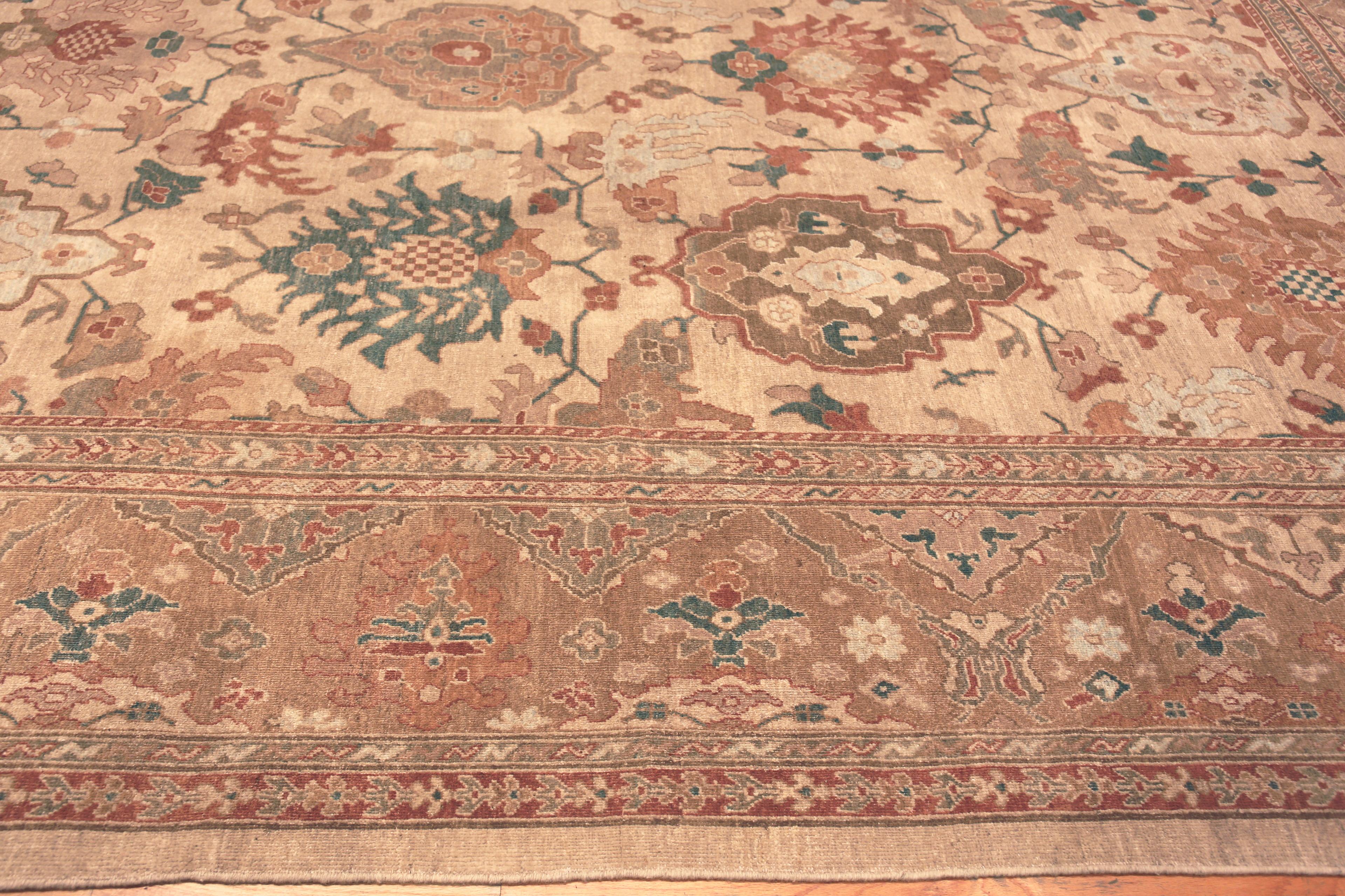 Noué à la main Collection Nazmiyal - Grand tapis persan moderne de Sultanabad. 12 pieds 6 po. x 17 pieds 6 po. en vente