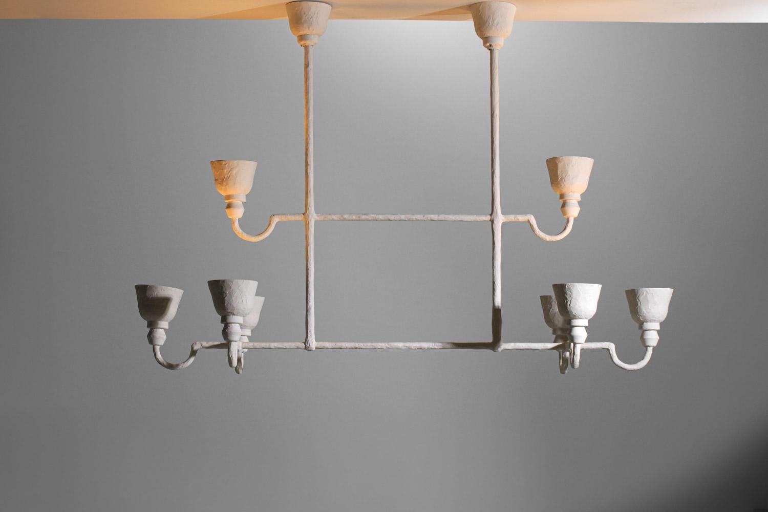Grande lampadario moderno in gesso ispirato a Diego Giacometti 8 lampade in vendita 2
