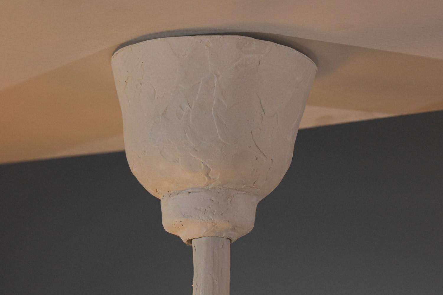 Grande lampadario moderno in gesso ispirato a Diego Giacometti 8 lampade in vendita 11