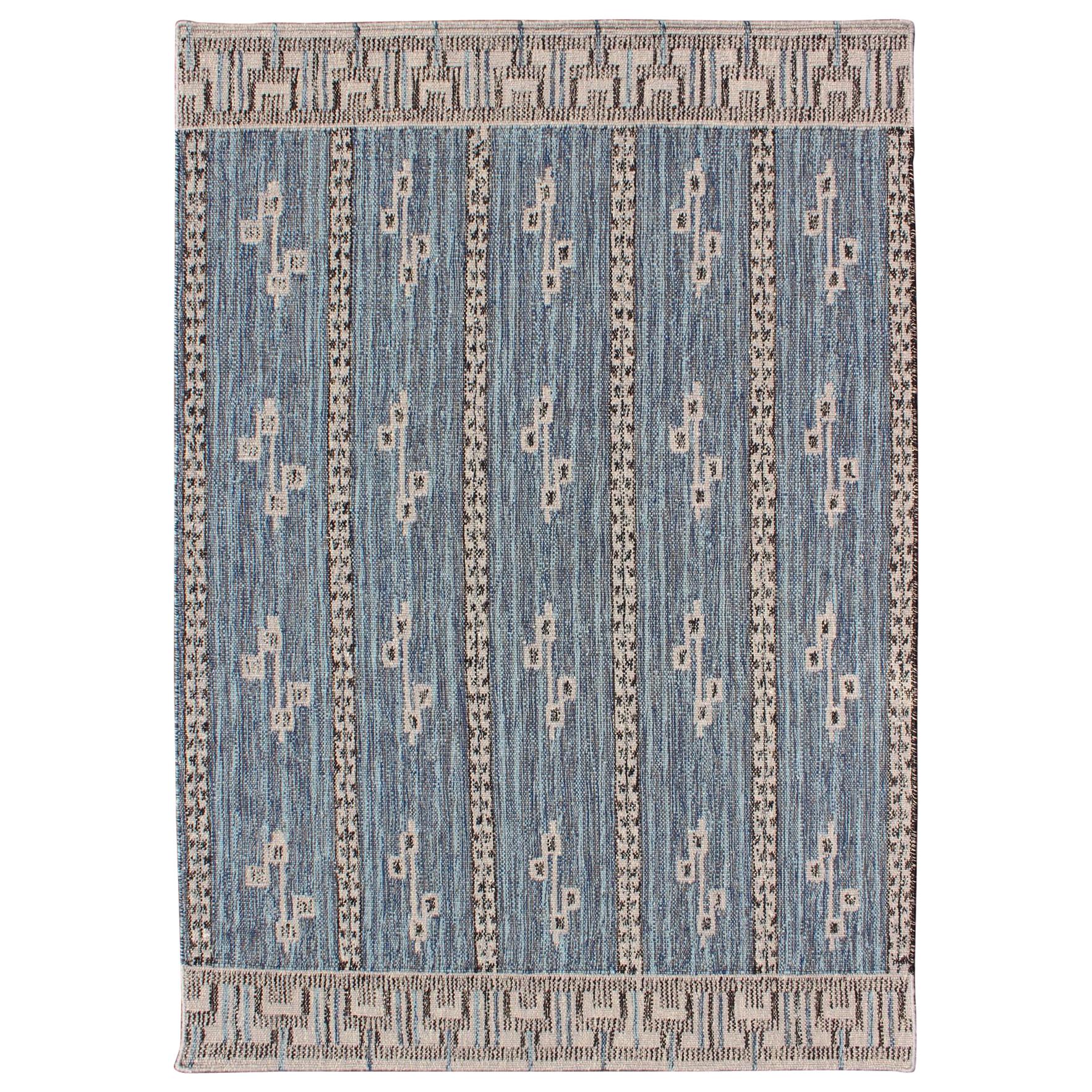 Tappeto moderno dal design geometrico scandinavo/svedese in blu e marrone chiaro