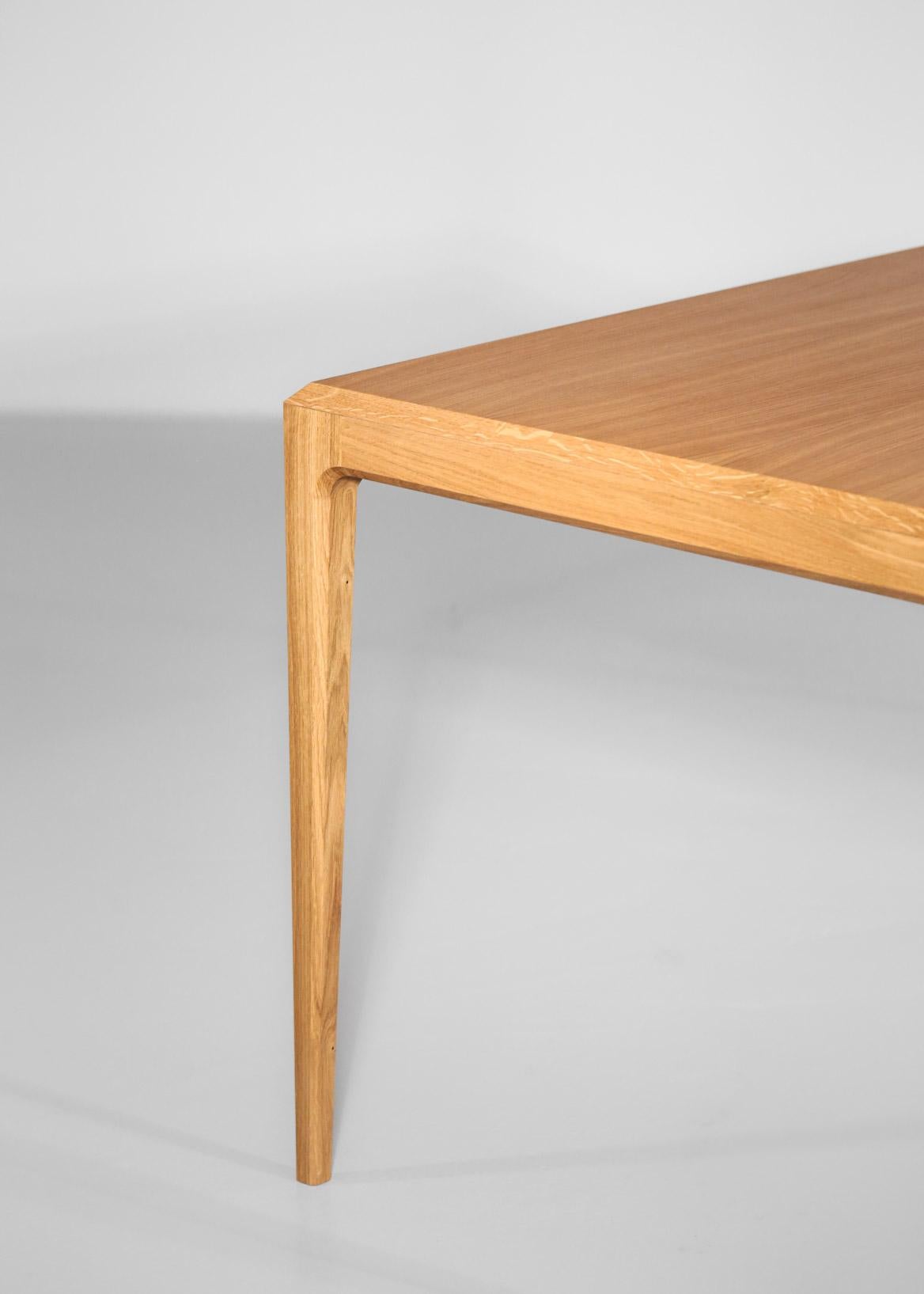 Large Modern Table in Oak Scandinavian Design 4