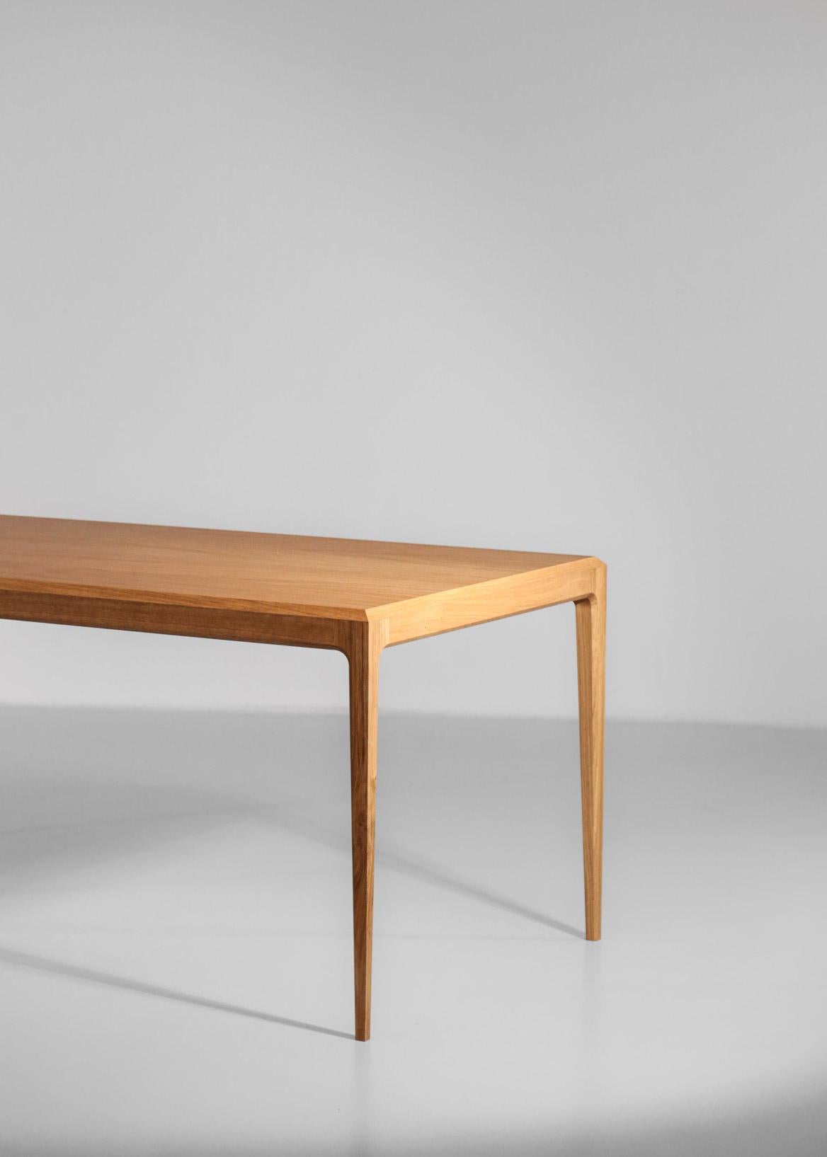 Large Modern Table in Oak Scandinavian Design 6