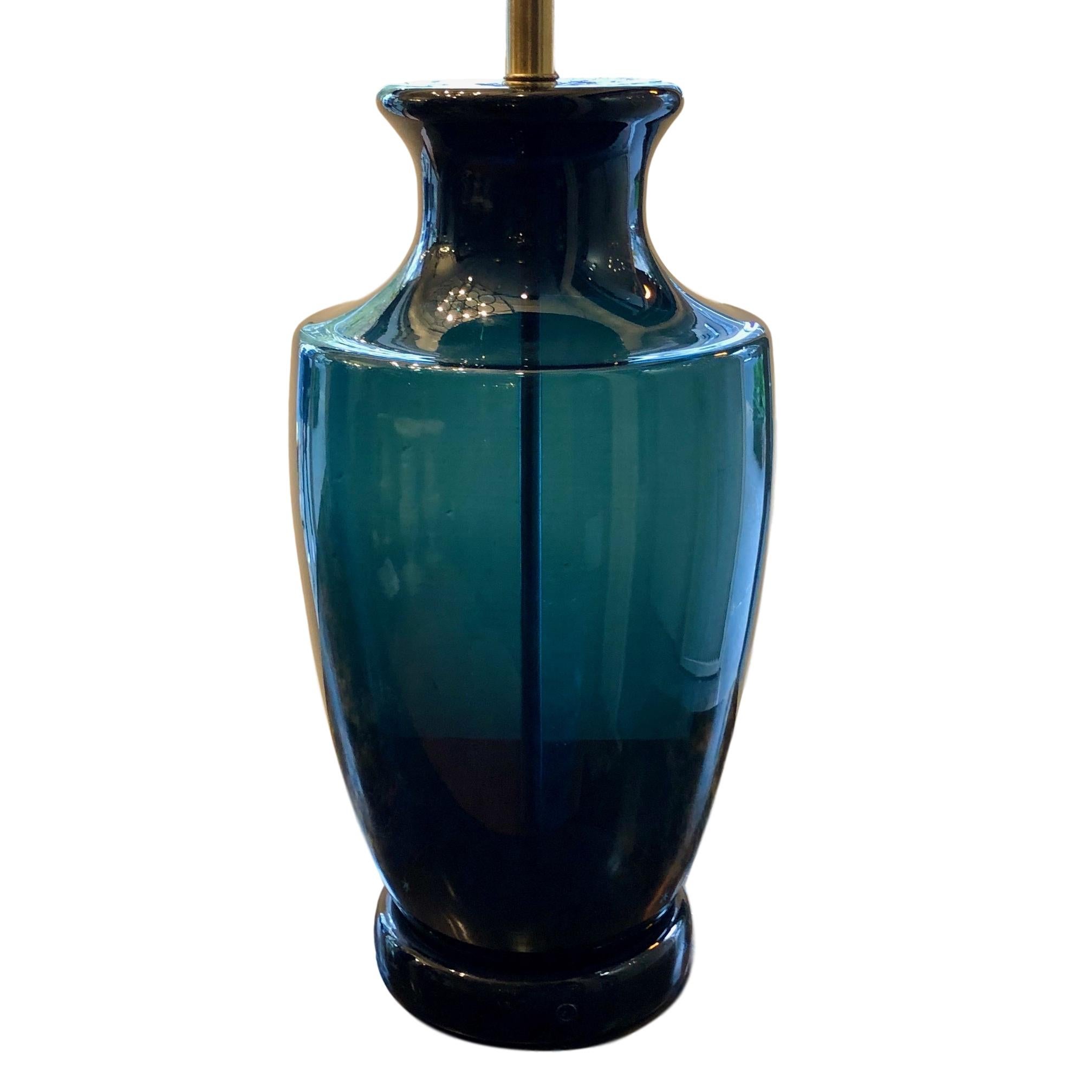 A large circa 1960s Italian blown glass deep blue table lamp.

Measurements:
Height of body 20.5?
Diameter 9.25?