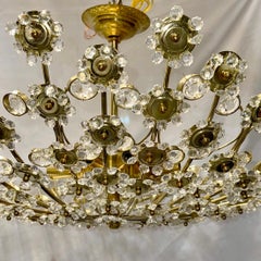 Large Moderne Crystal Light Fixture