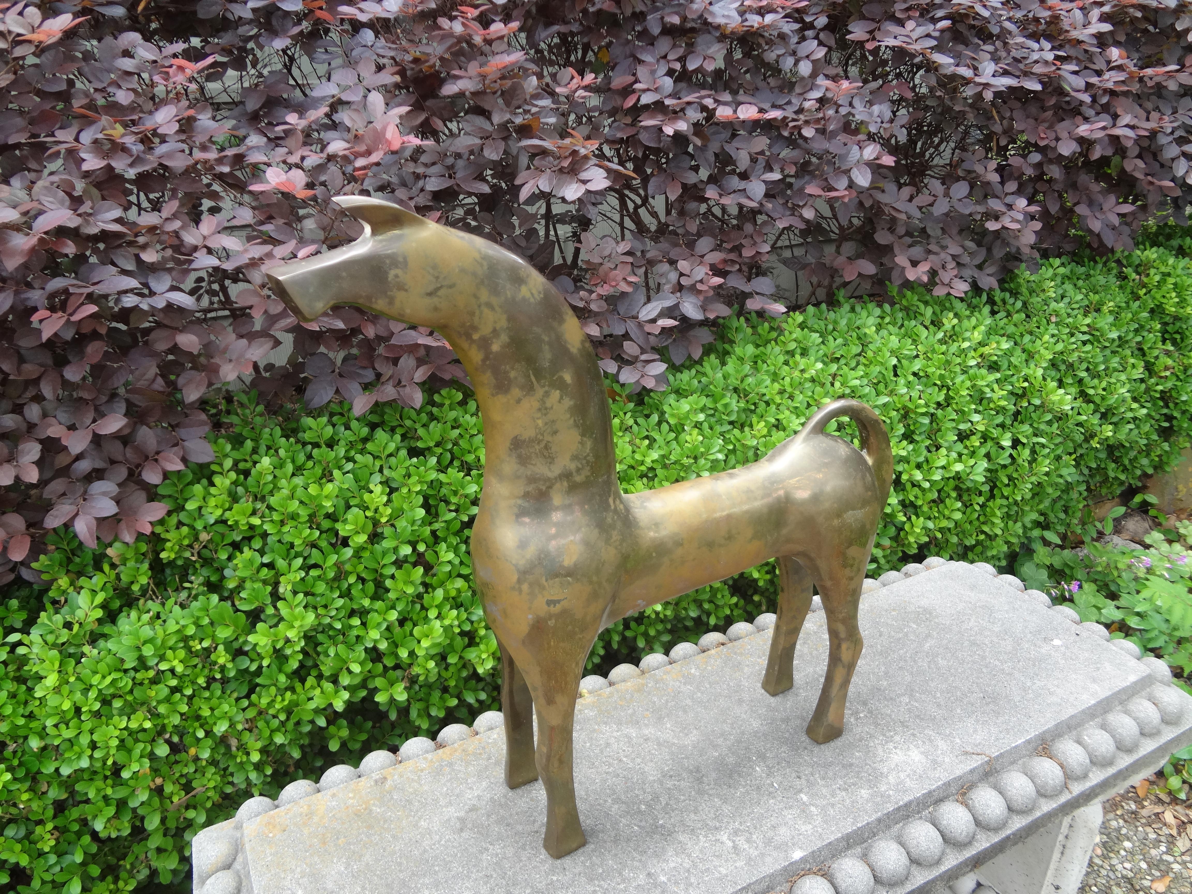 Große etruskische Pferdeskulptur aus Messing aus der Moderne im Angebot 5