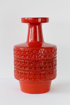 Grand vase de sol moderniste rouge vif d'Allemagne de l'Ouest par la poterie Fohr:: vers 1970