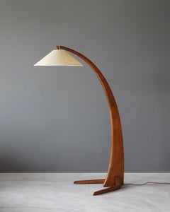 Large Modernist Curved Floor Lamp, Stained Oak, Brass, Paper, Italy, 1940s