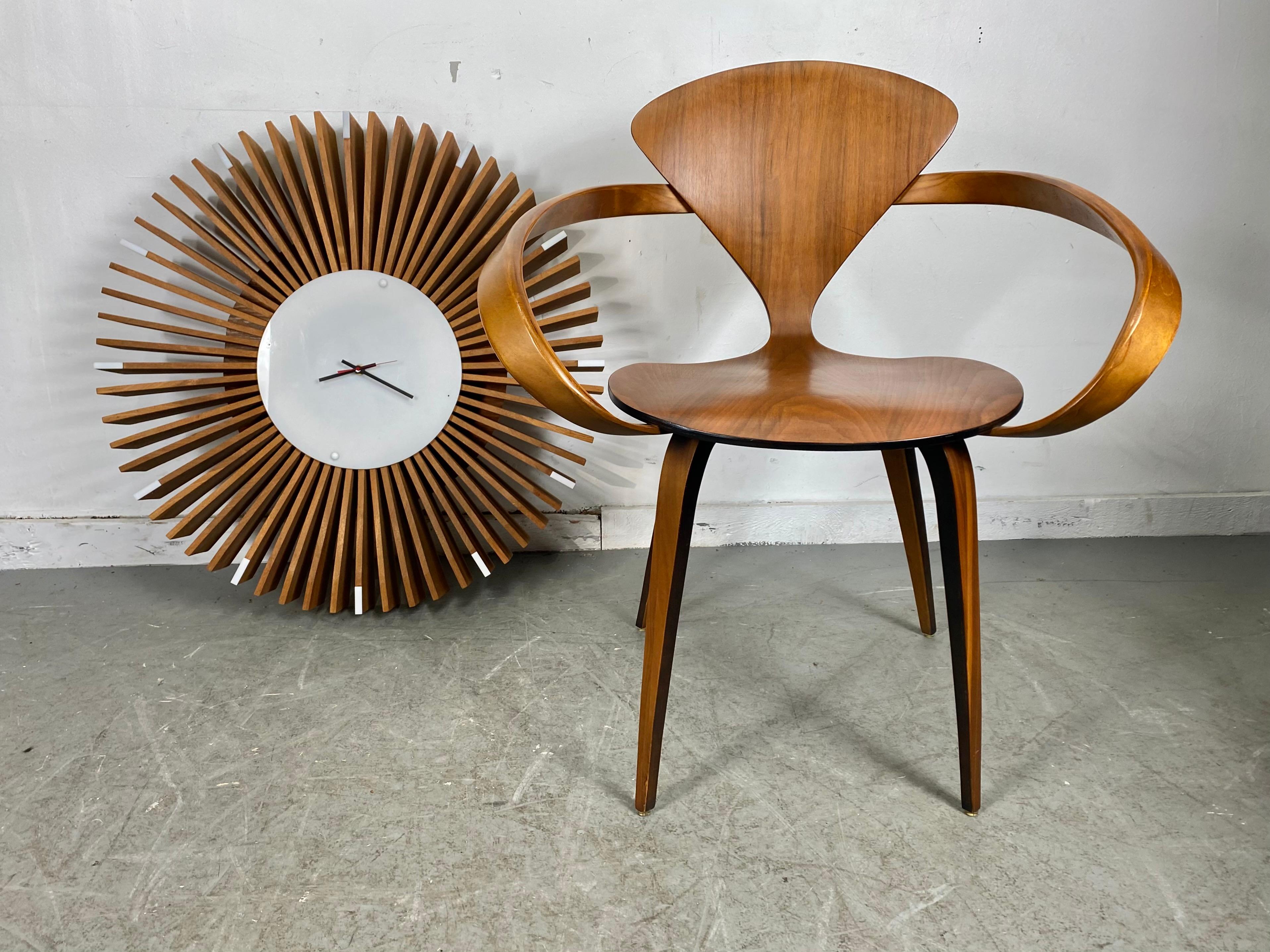 Mid-Century Modern Large Modernist Custom Wall Clock, Manner of George Nelson, Irving Harper