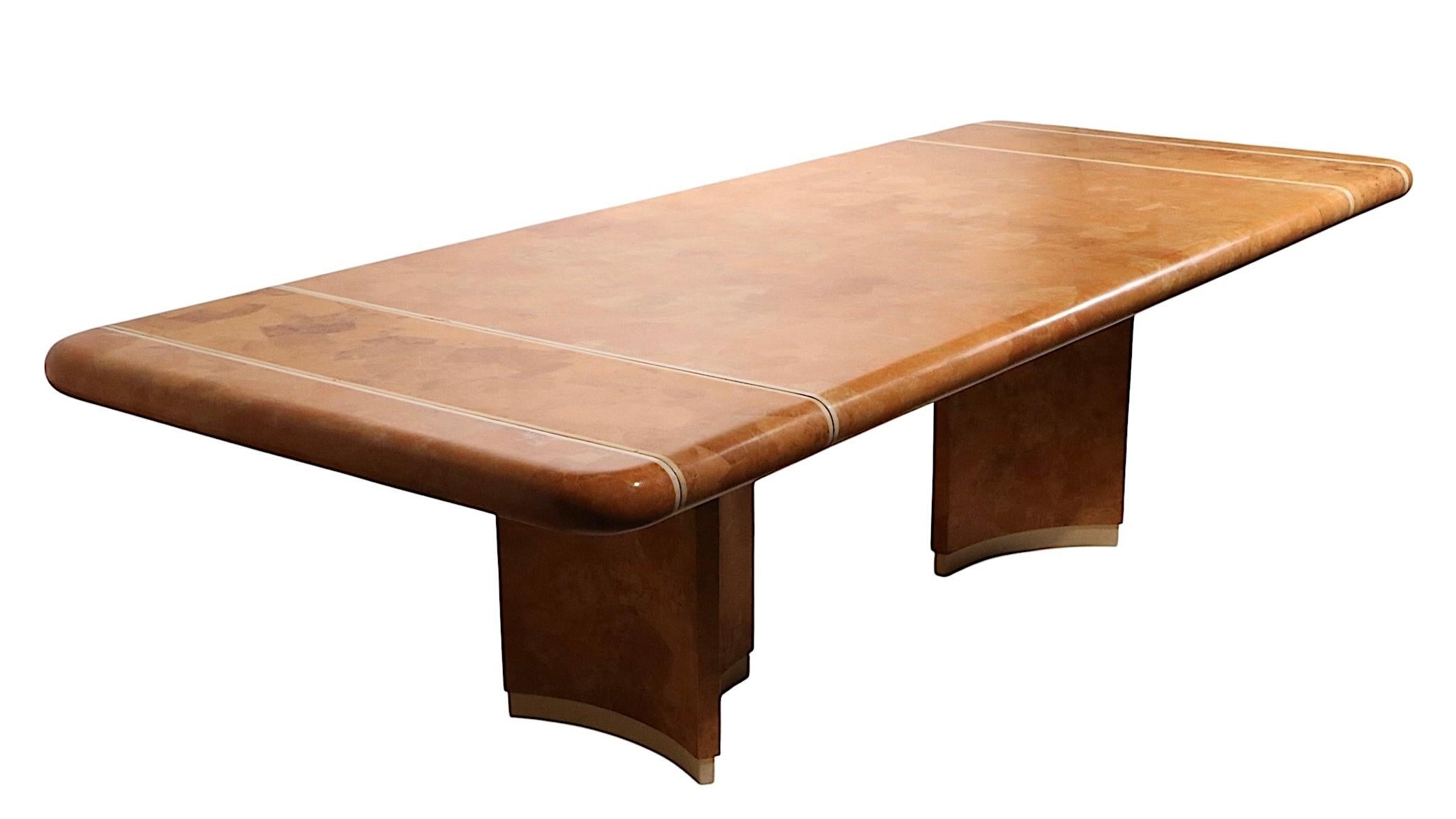 XX secolo Grande ampliamento modernista  Tavolo da pranzo di Enrique Garcel, 1970/80 ca. in vendita