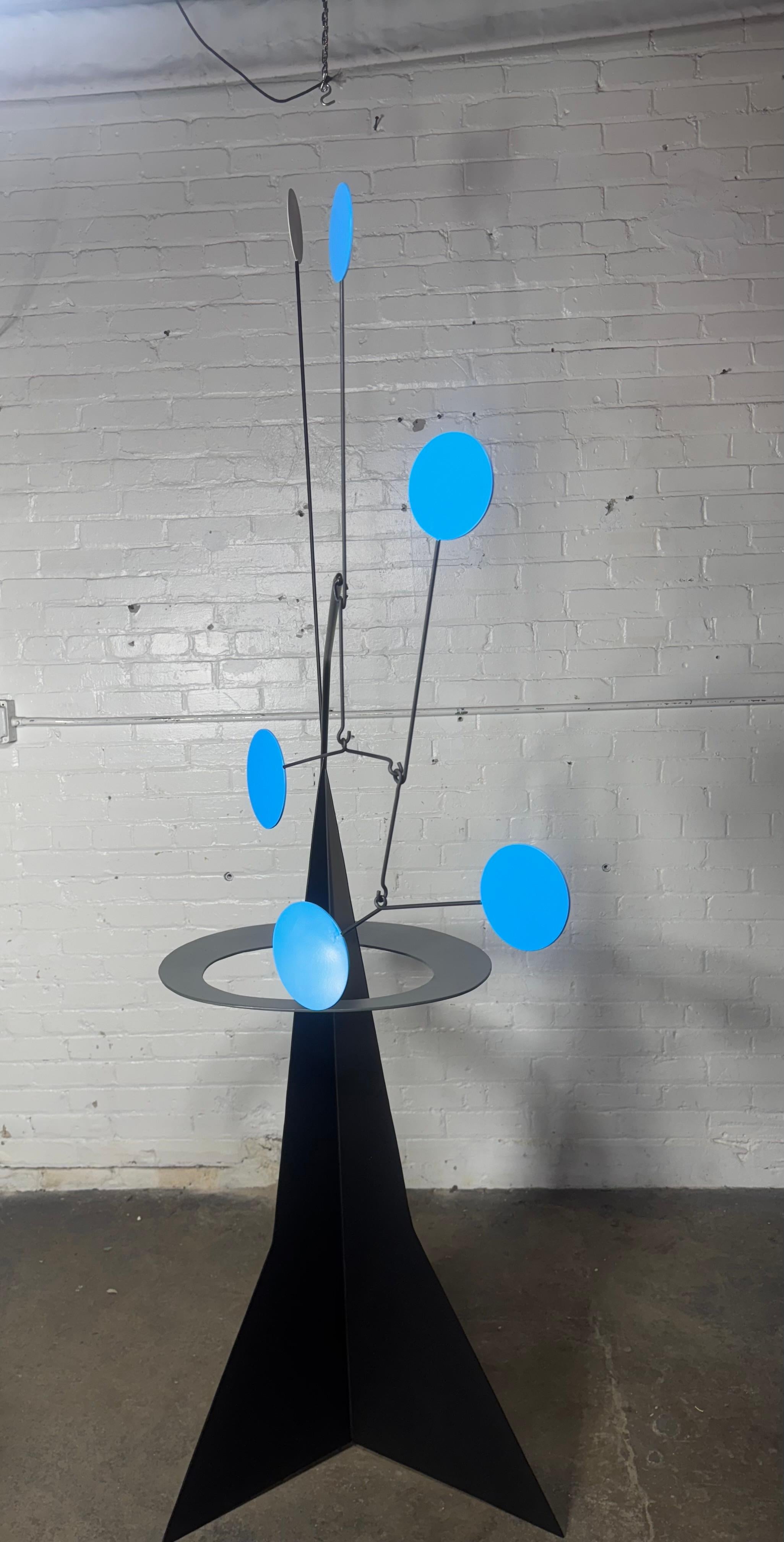 Stabile cinetico free standing di grandi dimensioni di Graham Sears in vendita 2