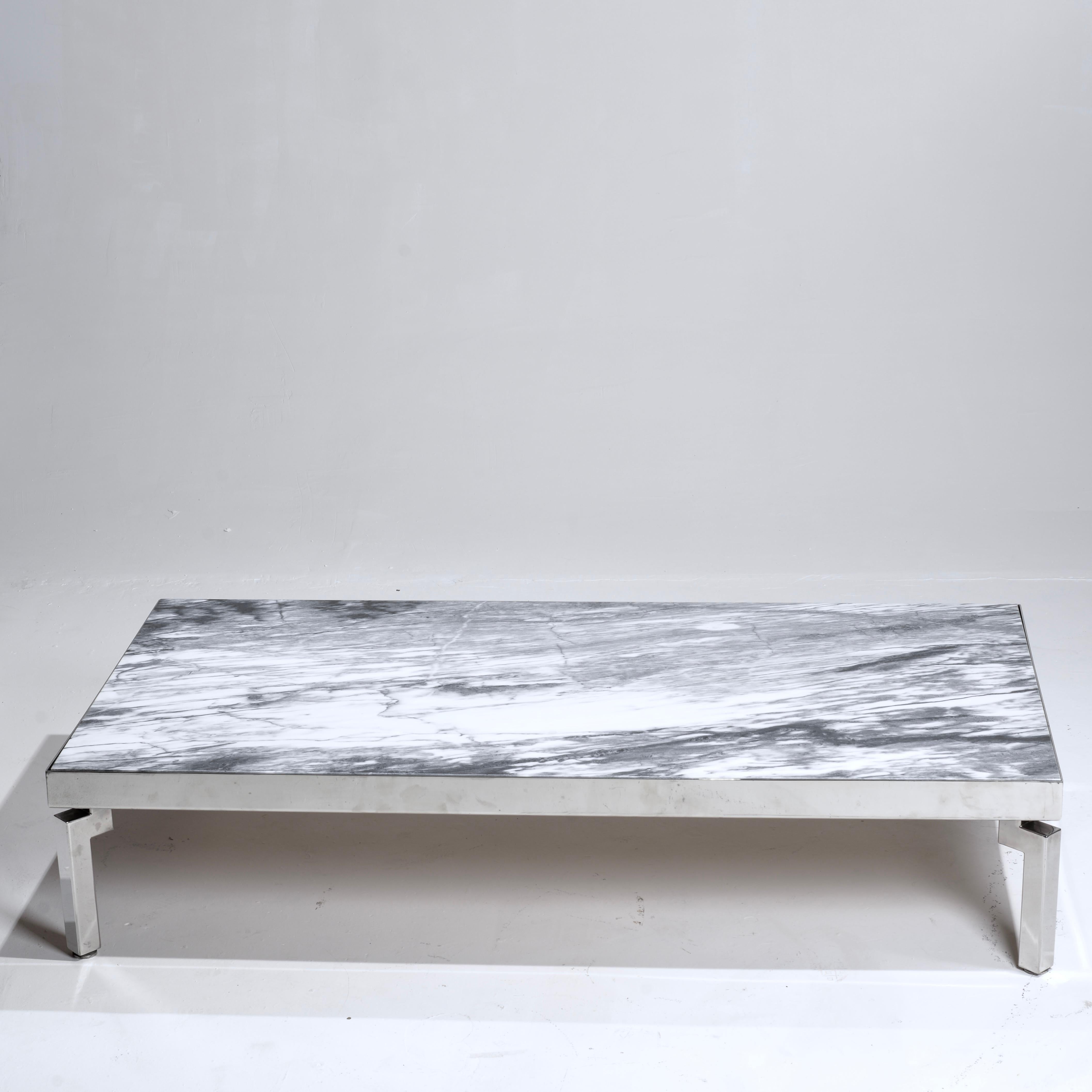 Grande table basse moderniste en marbre et acier inoxydable de Stendig, Italie en vente 7
