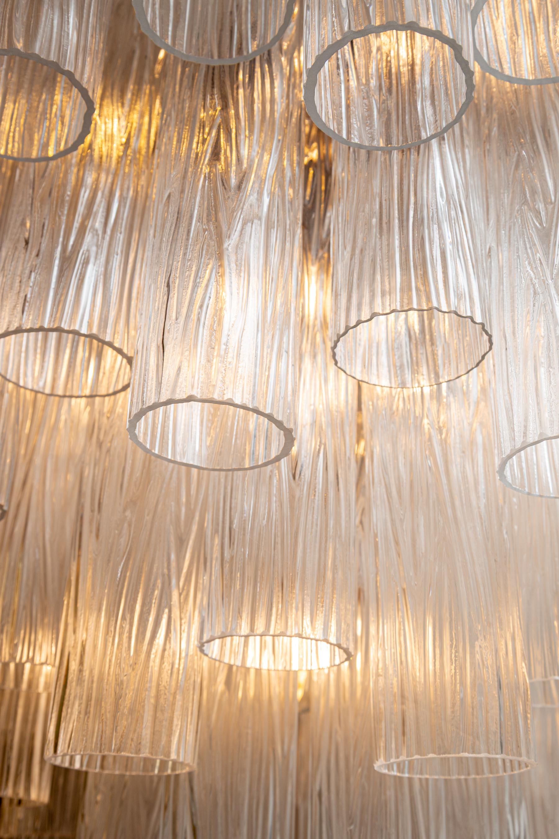 Grande lampadario modernista di Murano a quattro piani in cristallo trasparente, contemporaneo in vendita 9