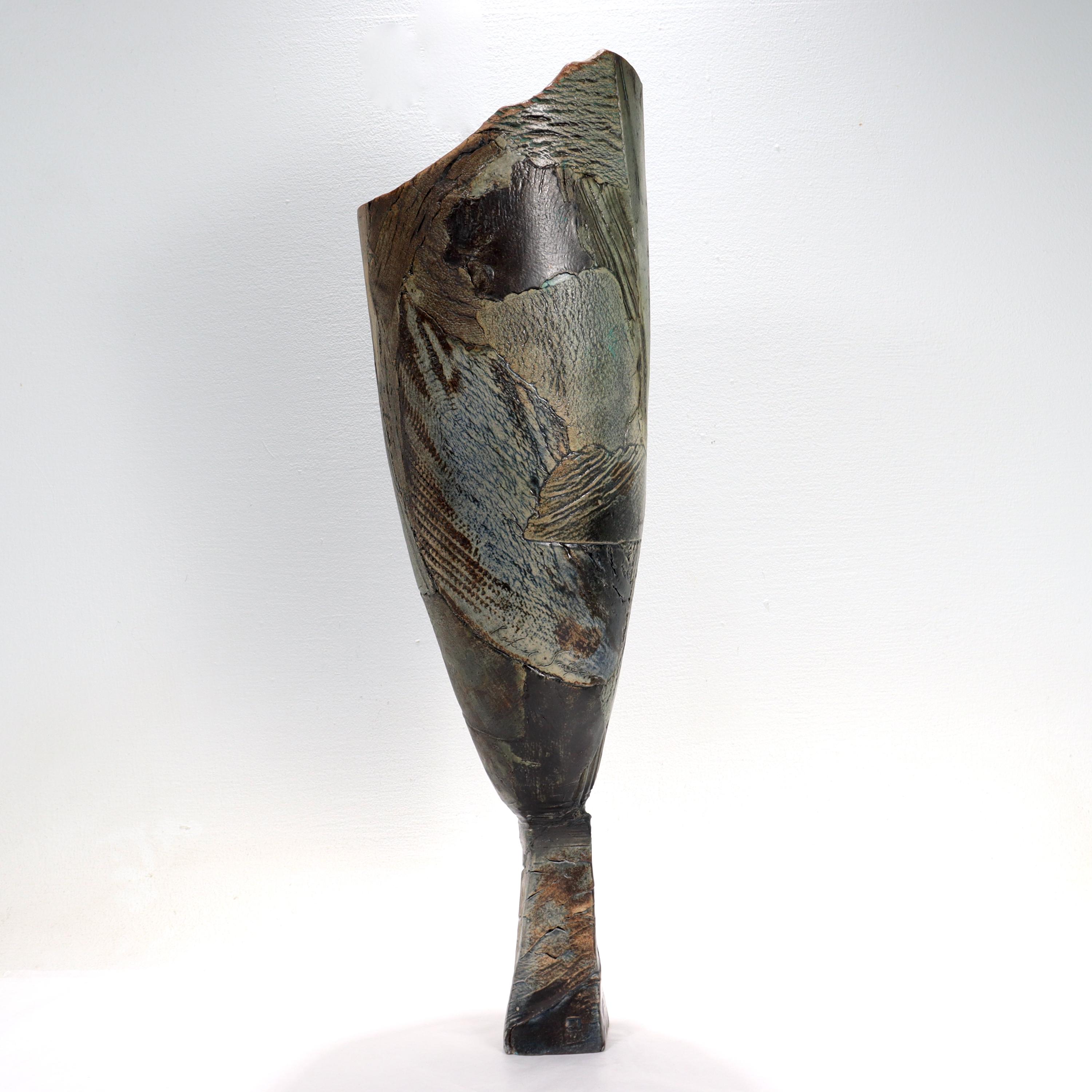 Américain Grand vase en poterie d'art moderniste signé par Rafael Saifulin en vente