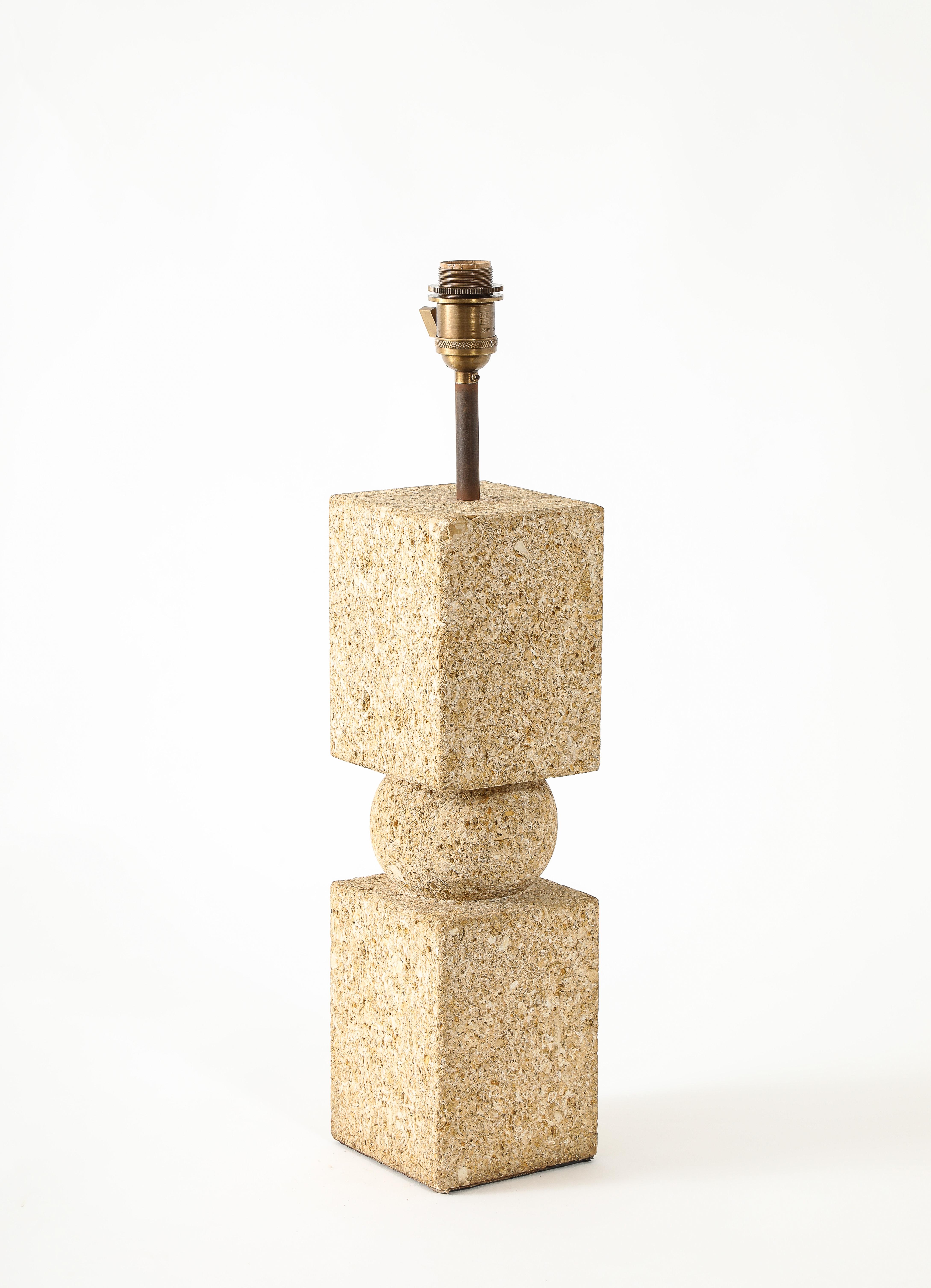 Gran lámpara modernista de piedra, Francia Años 60 en venta 3