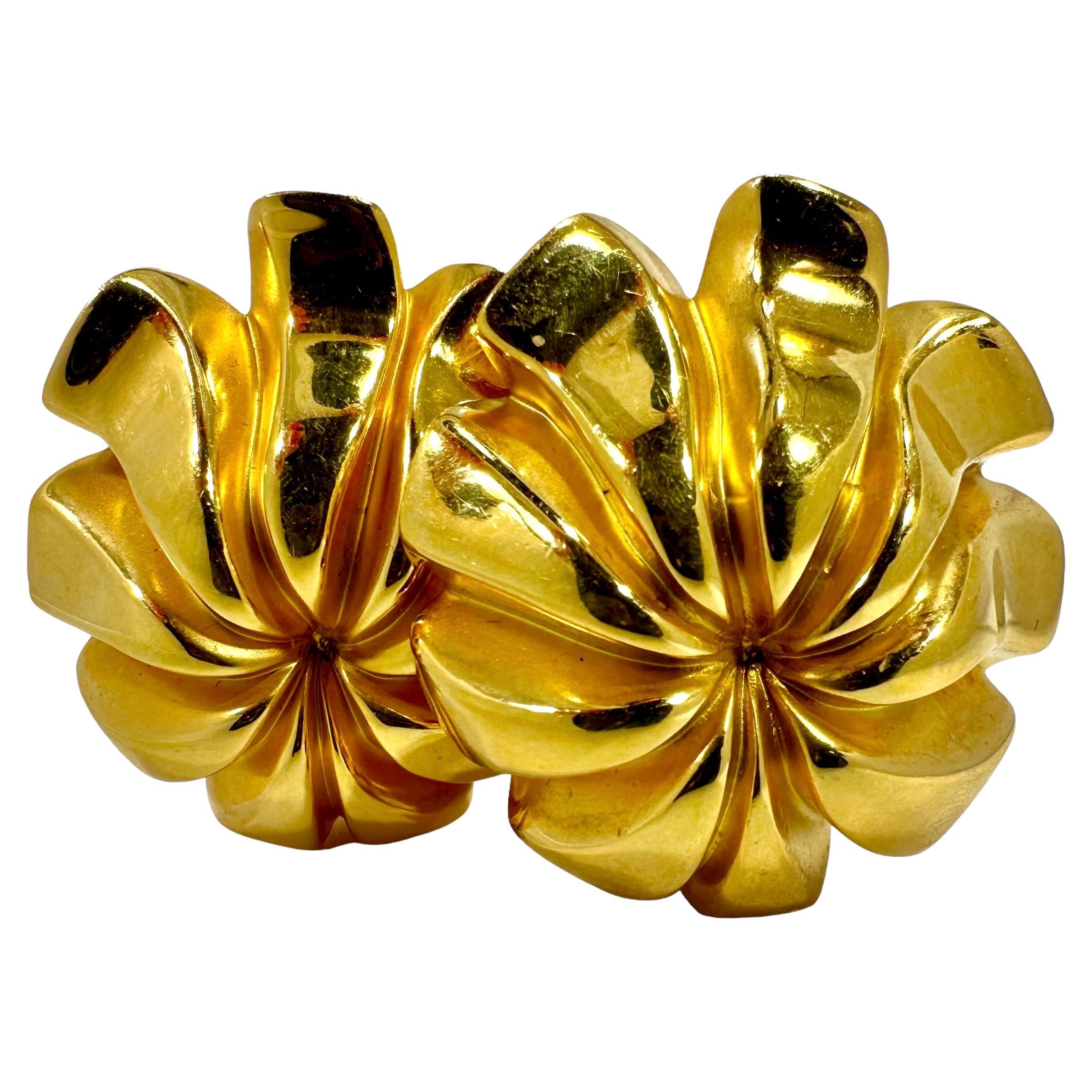 Pendientes grandes de oro amarillo de 18 quilates, estilo modernista, motivo floral, Tiffany & Co. en venta