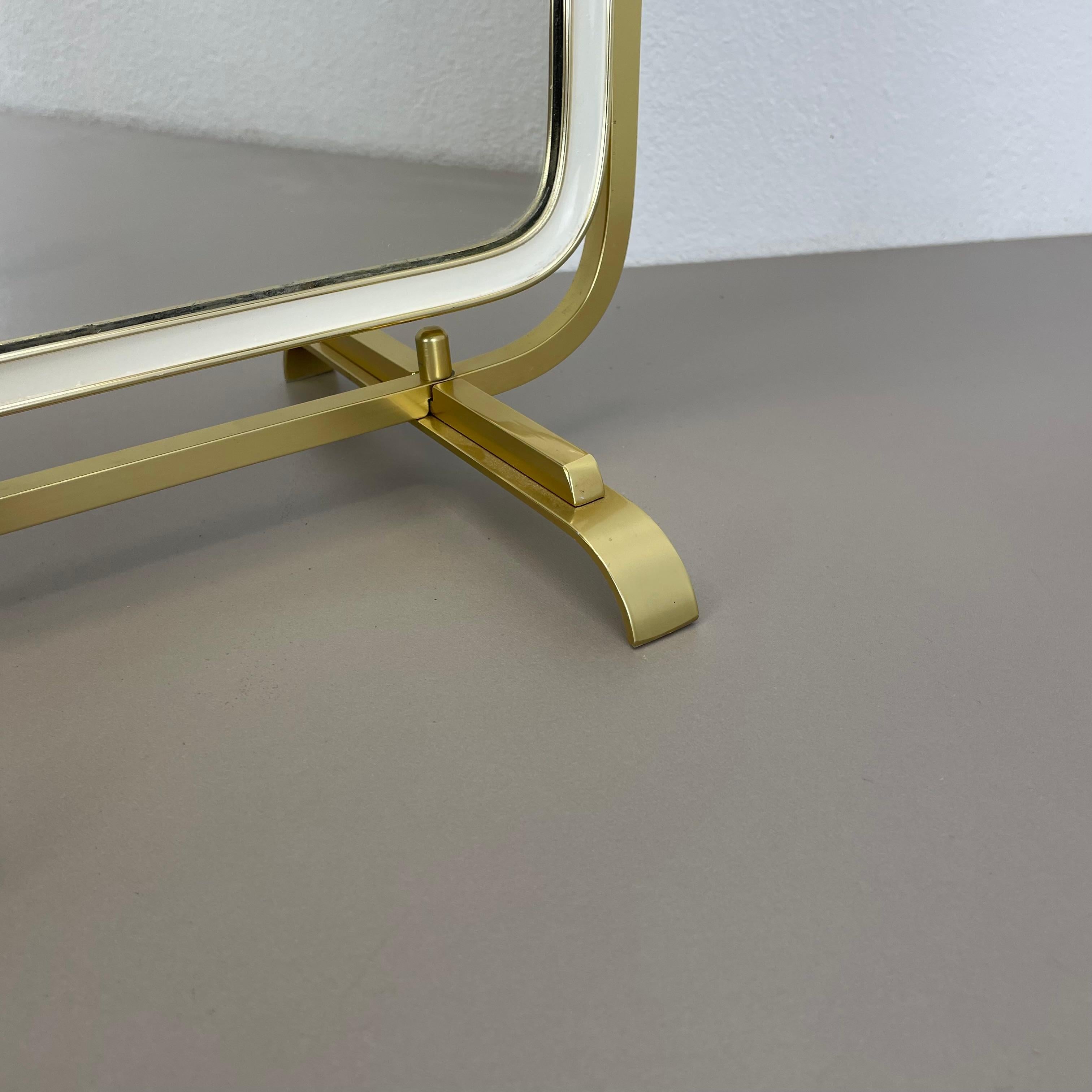 Large Modernist Table Mirror Vereinigte Werkstätten München attrib. Germany 1950 For Sale 6