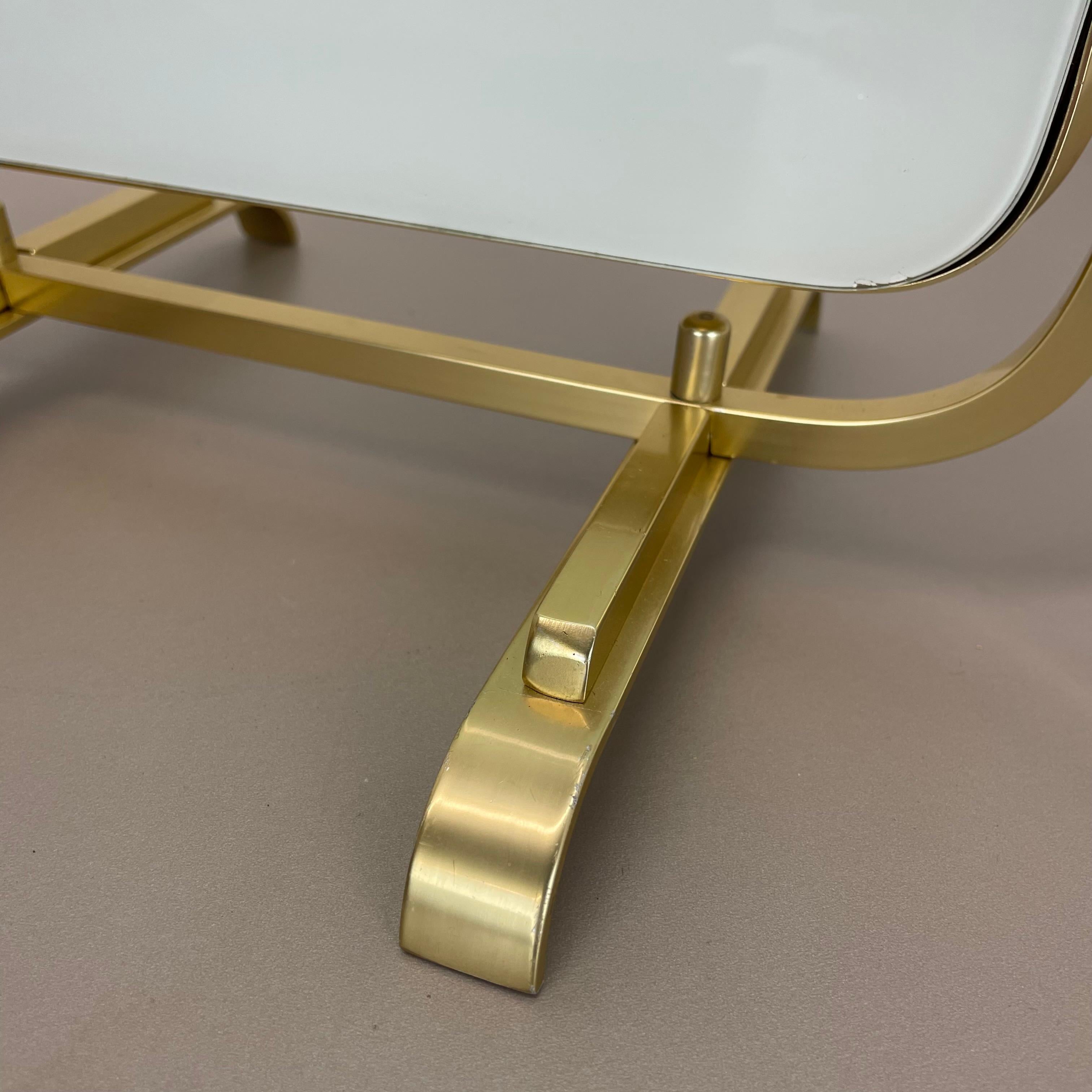 Large Modernist Table Mirror Vereinigte Werkstätten München attrib. Germany 1950 For Sale 11