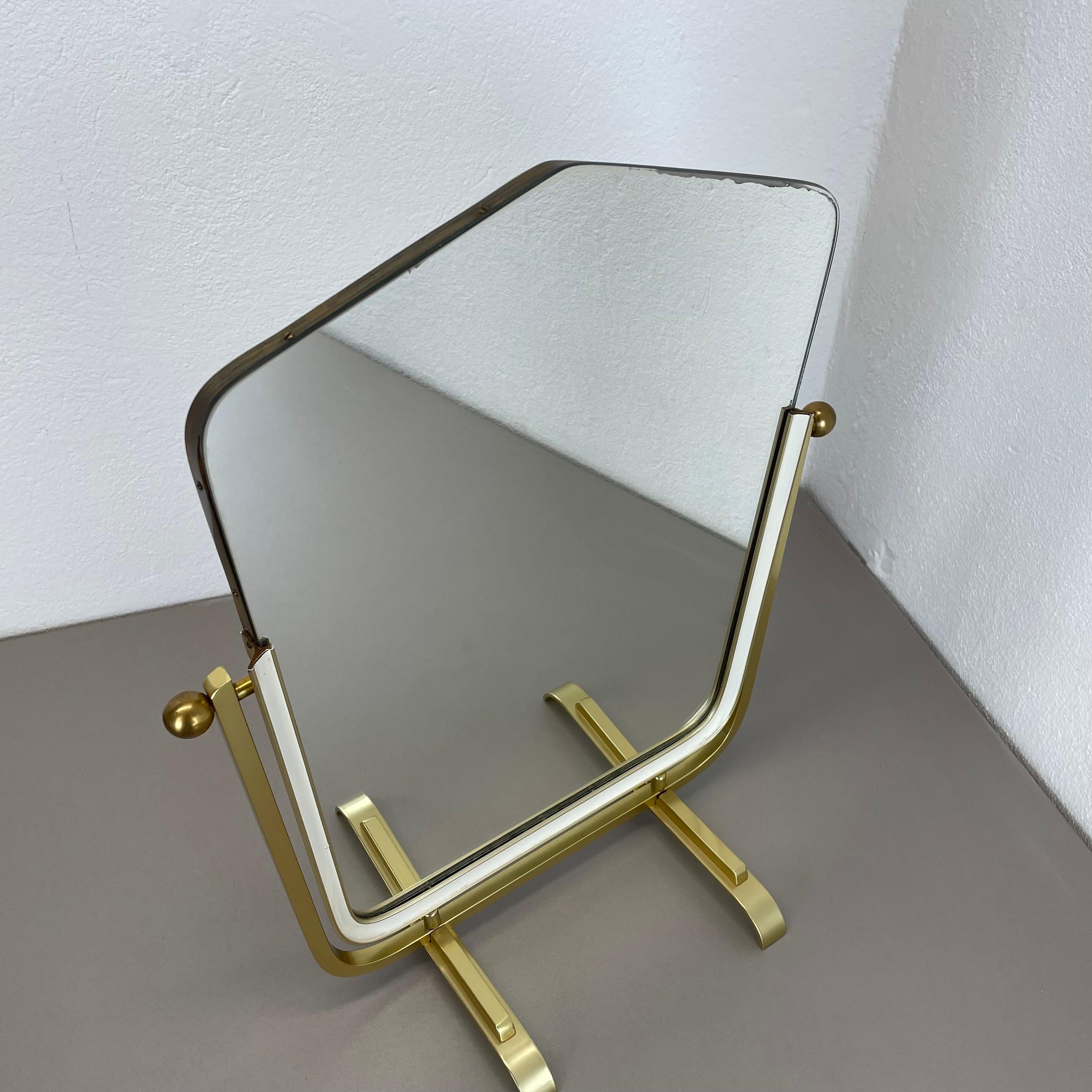 Large Modernist Table Mirror Vereinigte Werkstätten München attrib. Germany 1950 For Sale 13