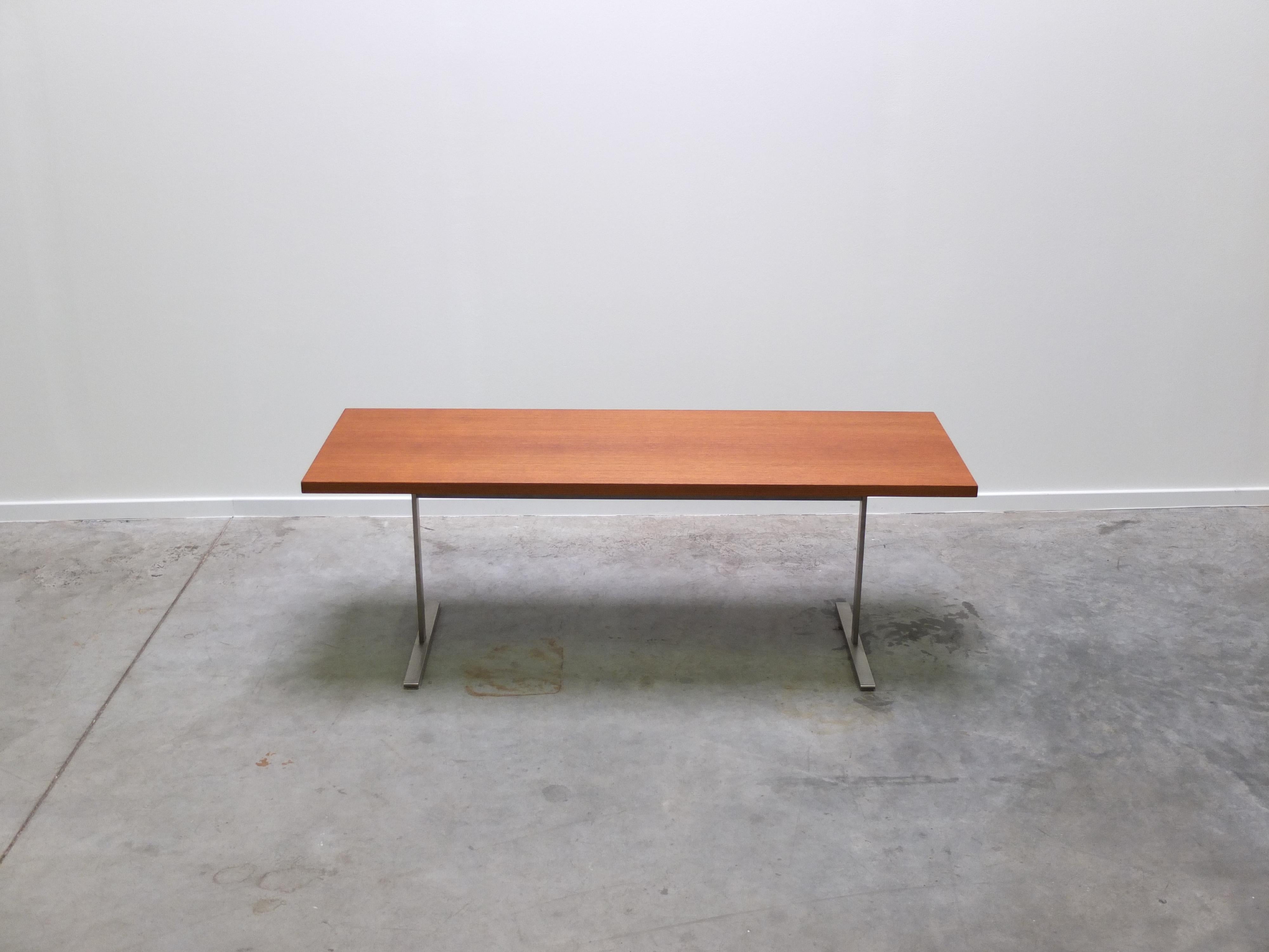 Scandinavian Modern Large Modernist Teak Coffee Table in the Style of Arne Jacobsen, 1960s For Sale