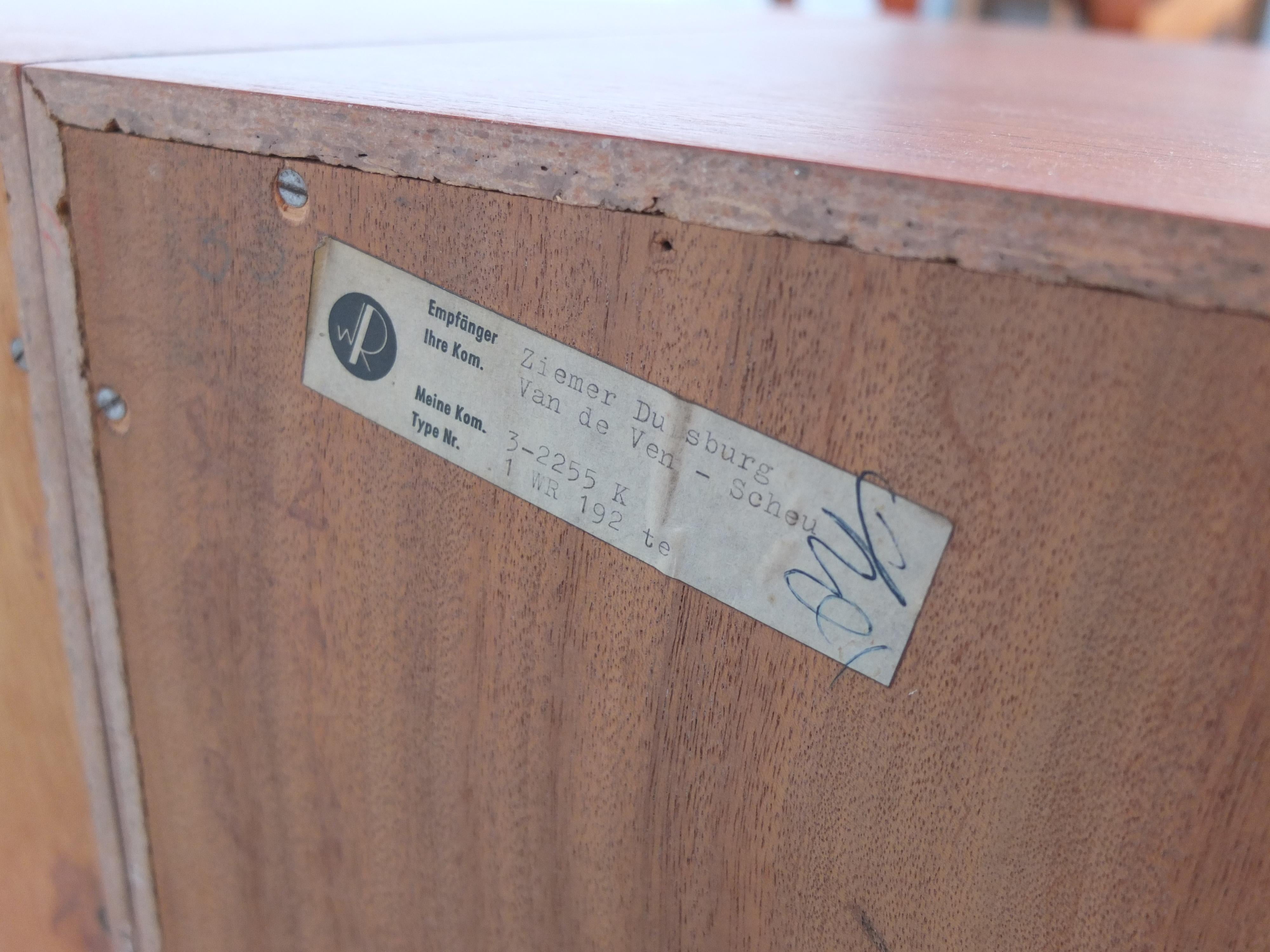 Großes modernistisches Teakholz-Sideboard von Walter Wirz für Wilhelm Renz, 1961 im Angebot 9
