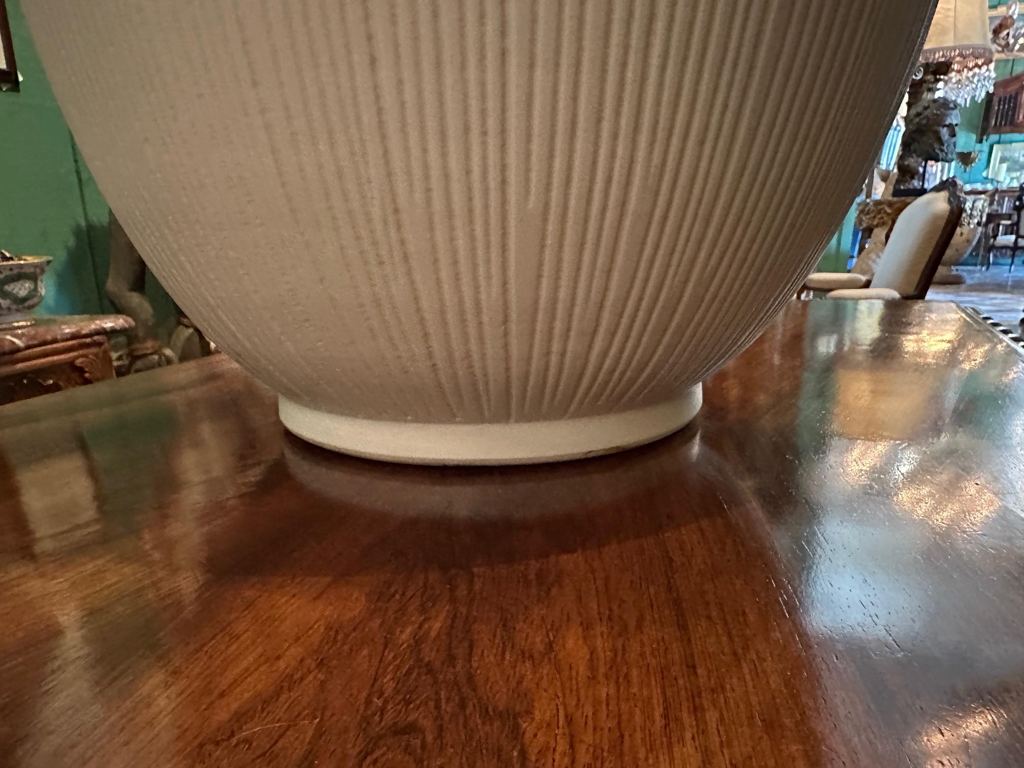 Large Modernist White Glazed Vase Jar Center Piece Focal point Decorative Modern For Sale 4