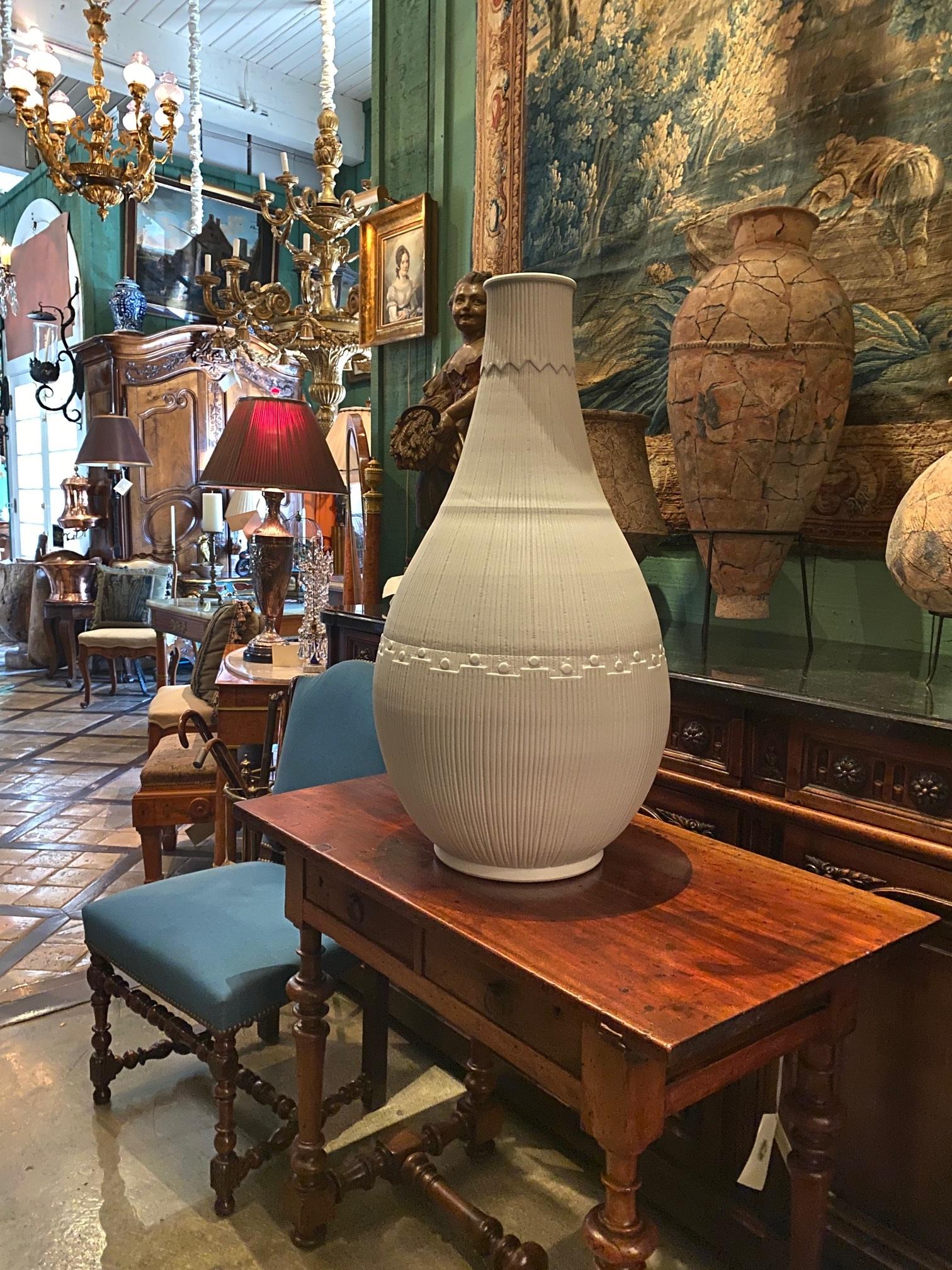 North American Large Modernist White Glazed Vase Jar Center Piece Focal point Decorative Modern For Sale