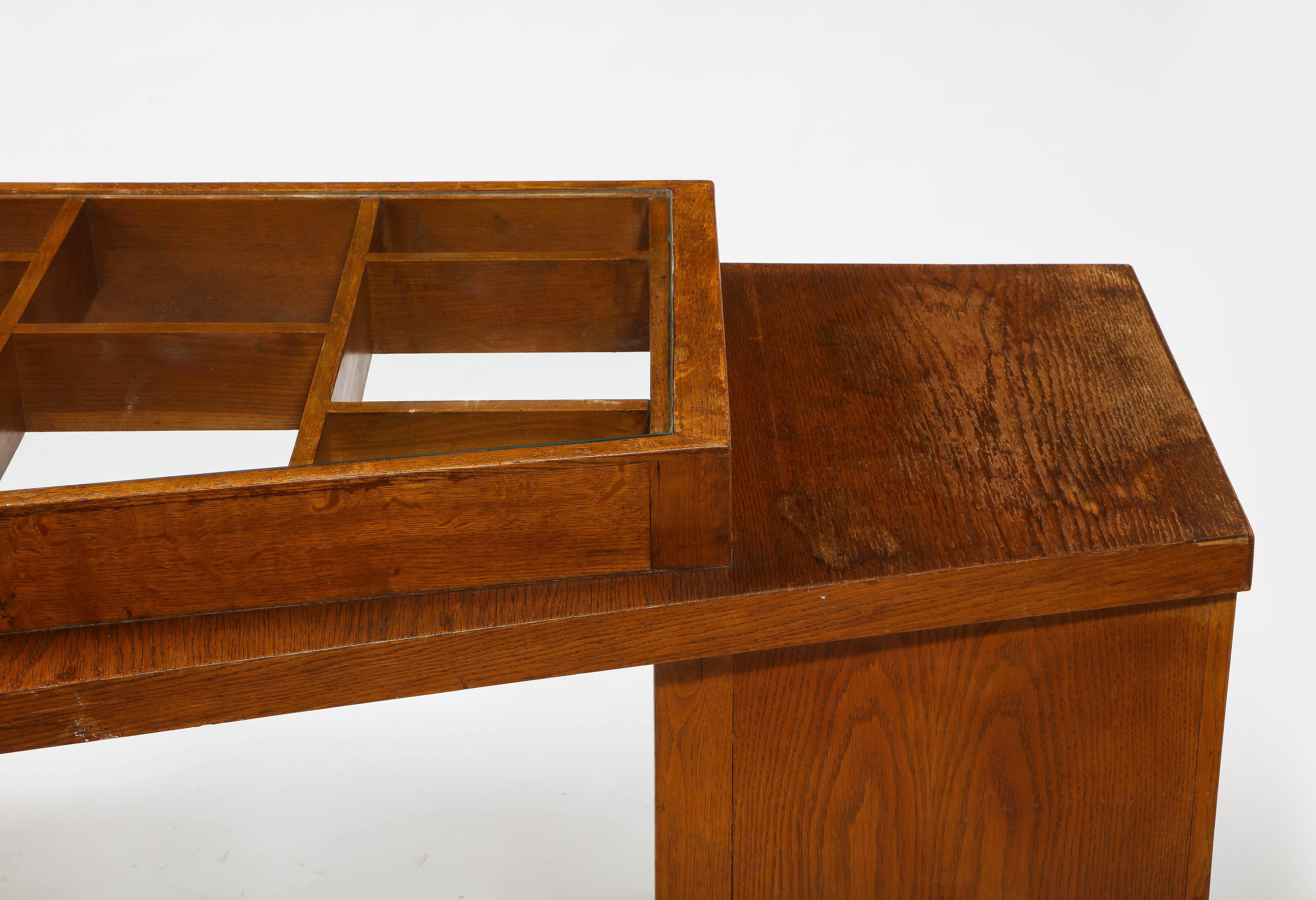 Large Oak & Class Modernist Desk, France 1950's In Good Condition For Sale In New York, NY