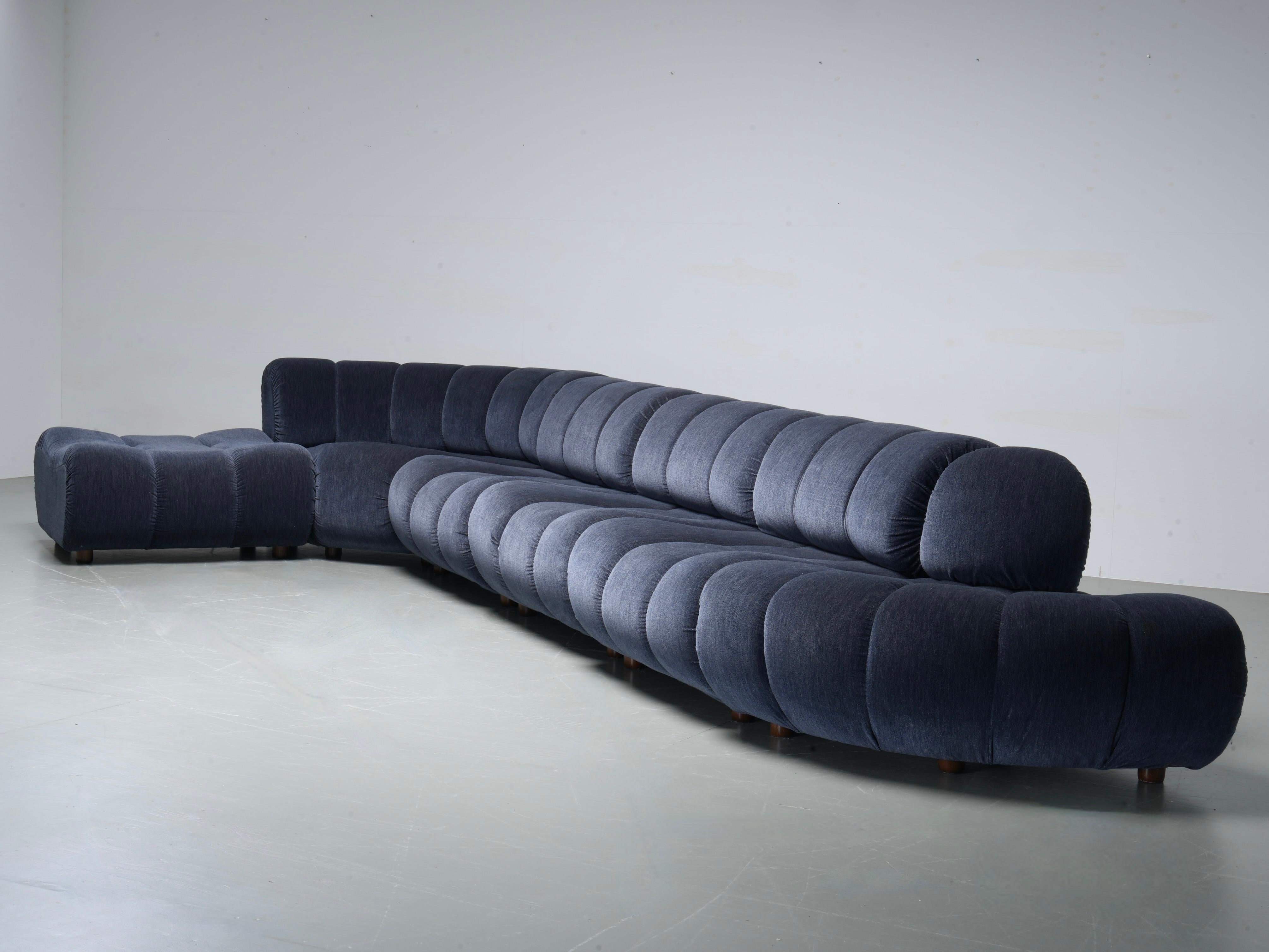 Mid-Century Modern Large Modular Sofa by Giuseppe Munari for Poltrona Munari, Italy, 1970's