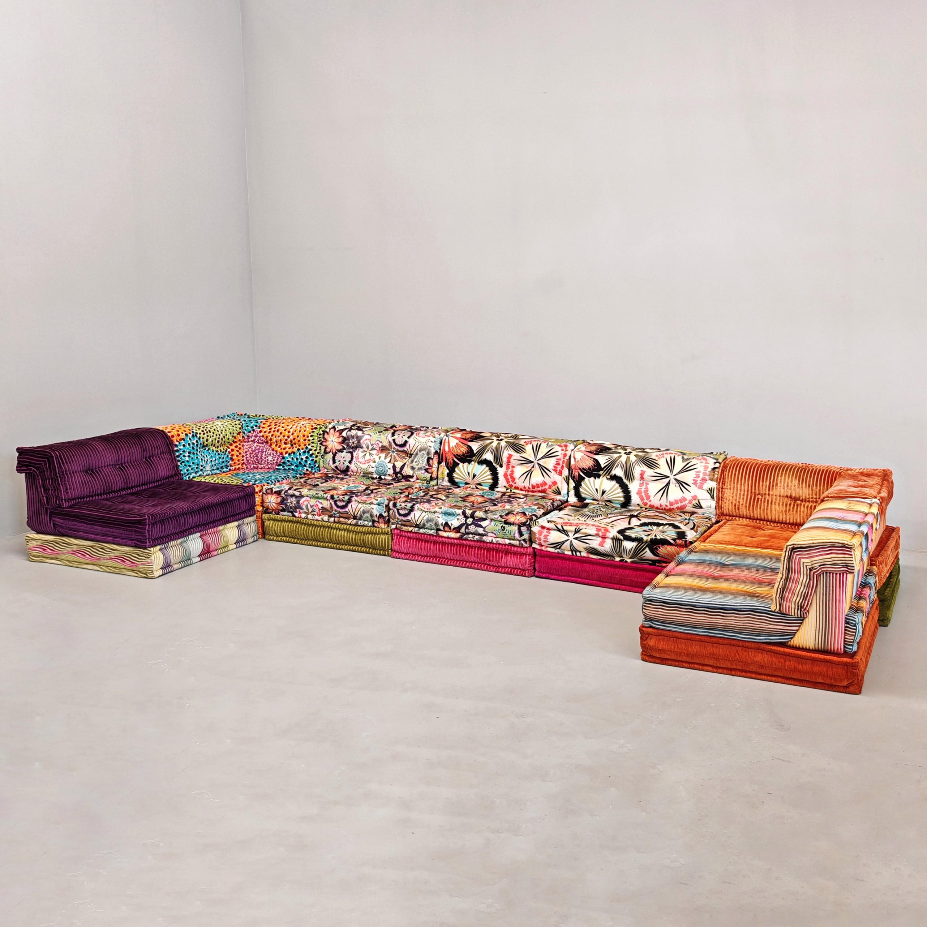 Large Modular Sofa Mah Jong di Roche Bobois 7 seats (Postmoderne) im Angebot