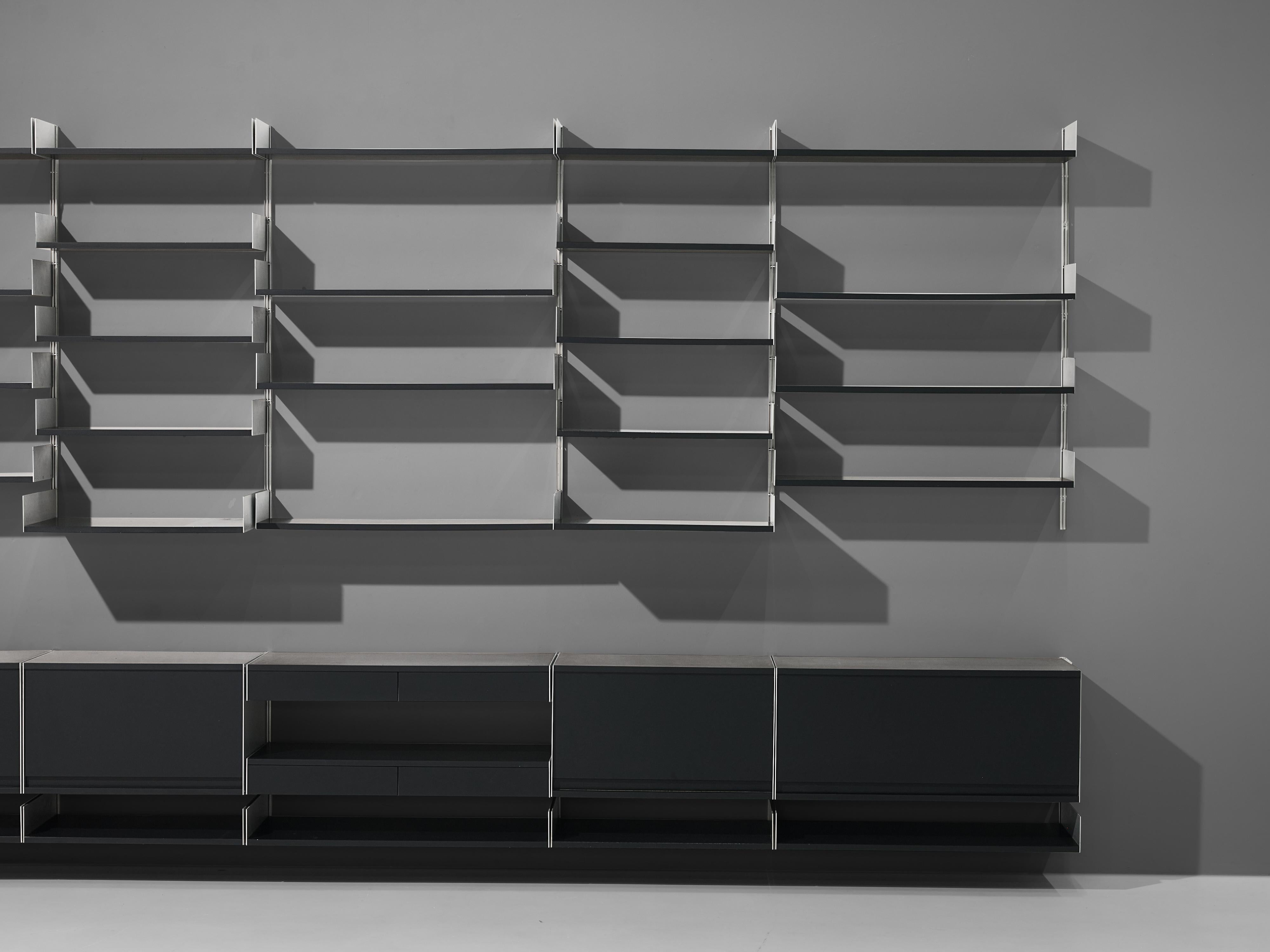 Mid-20th Century Dieter Rams for Vitsoe Large Modular Wall Unit in Aluminum and Black Wood